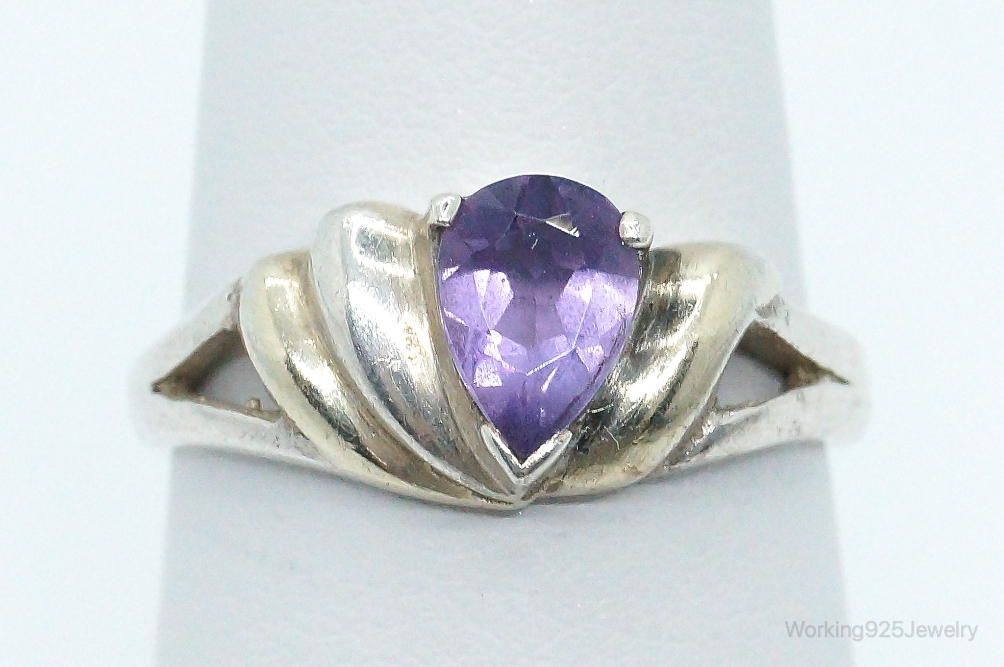 Vintage Amethyst Sterling Silver Ring - Size 7