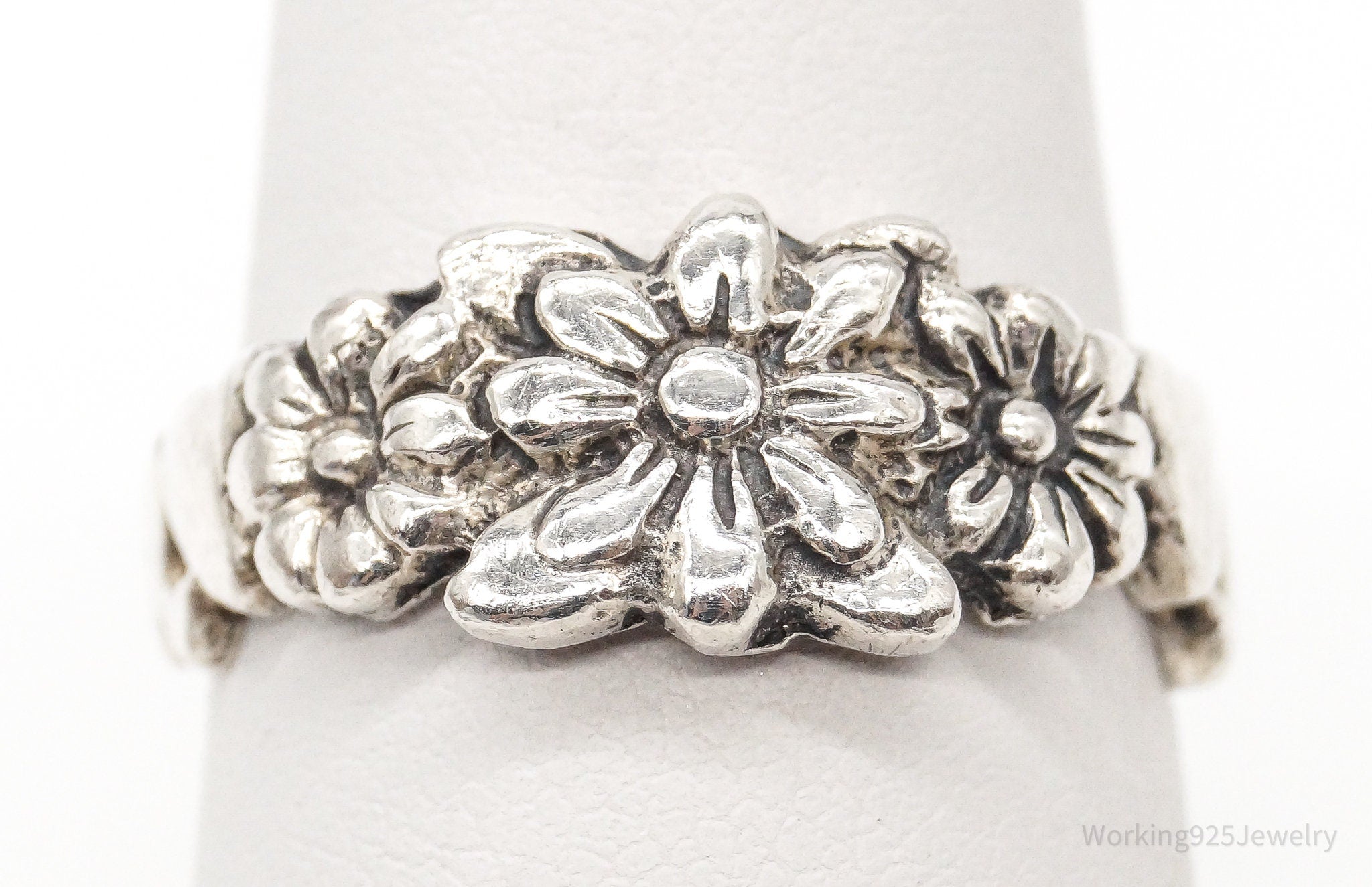 Vintage Designer Flowers Sterling Silver Ring - Size 7.75