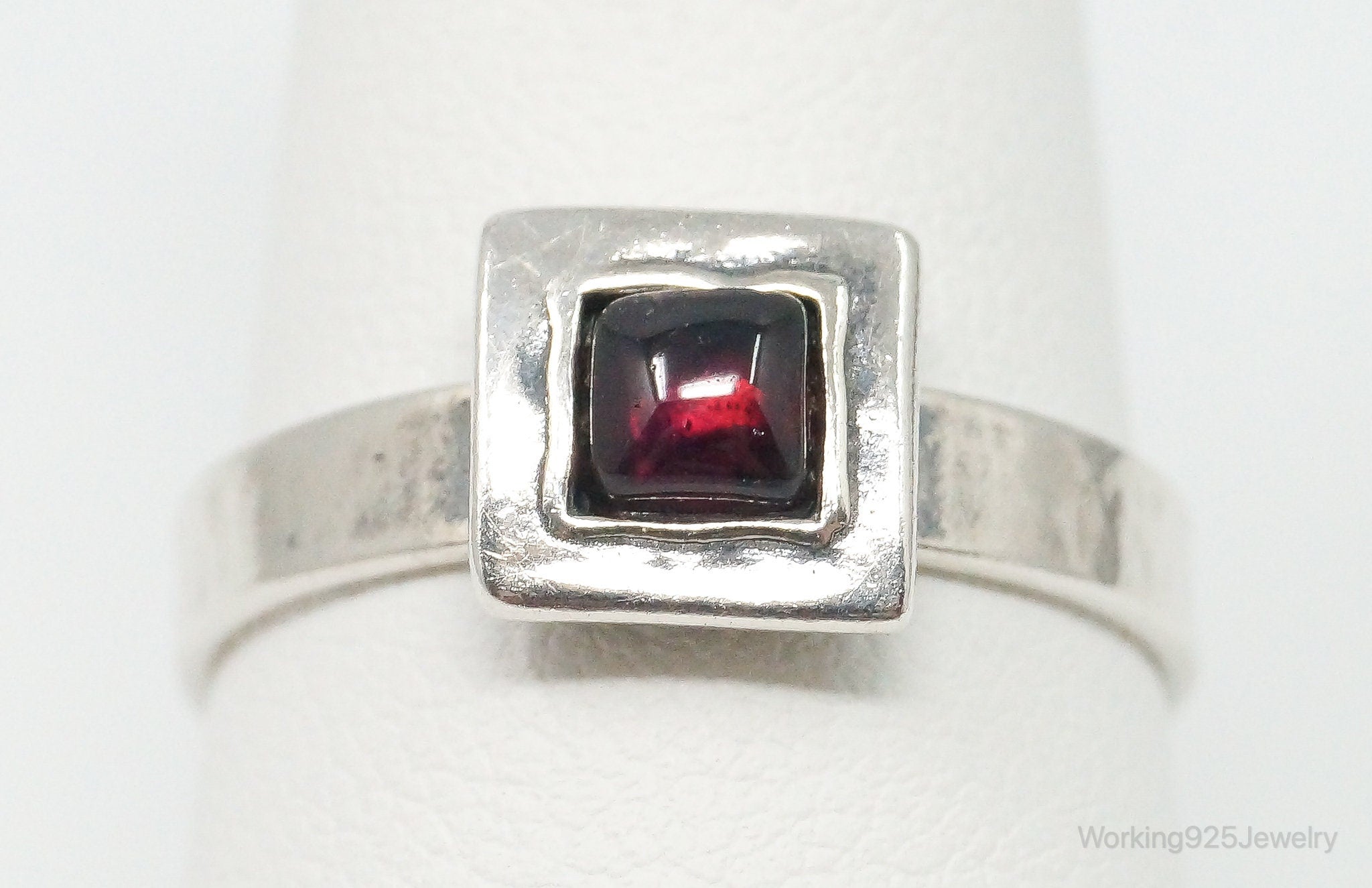 Vintage Designer Silpada Garnet Sterling Silver Ring - Size 9