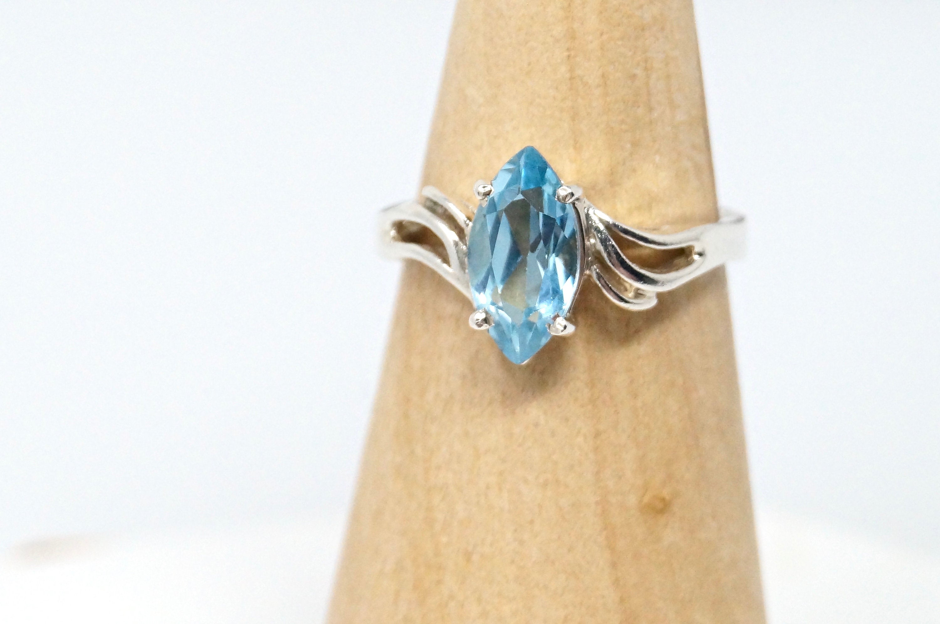 Vintage Art Deco Style Blue Topaz Sterling Silver Ring - Size 7.75