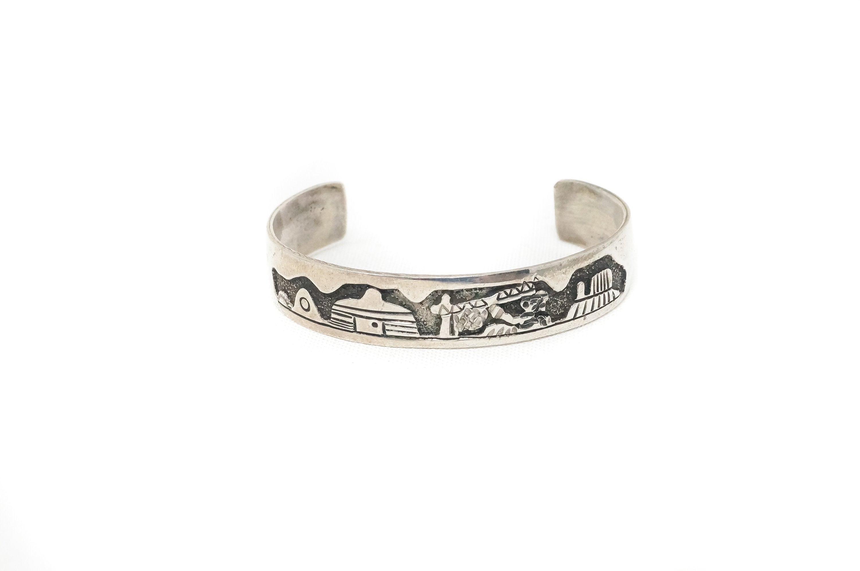 Vintage Handmade Native American Tom & Sylvia Kee Stamp Sterling Cuff Bracelet