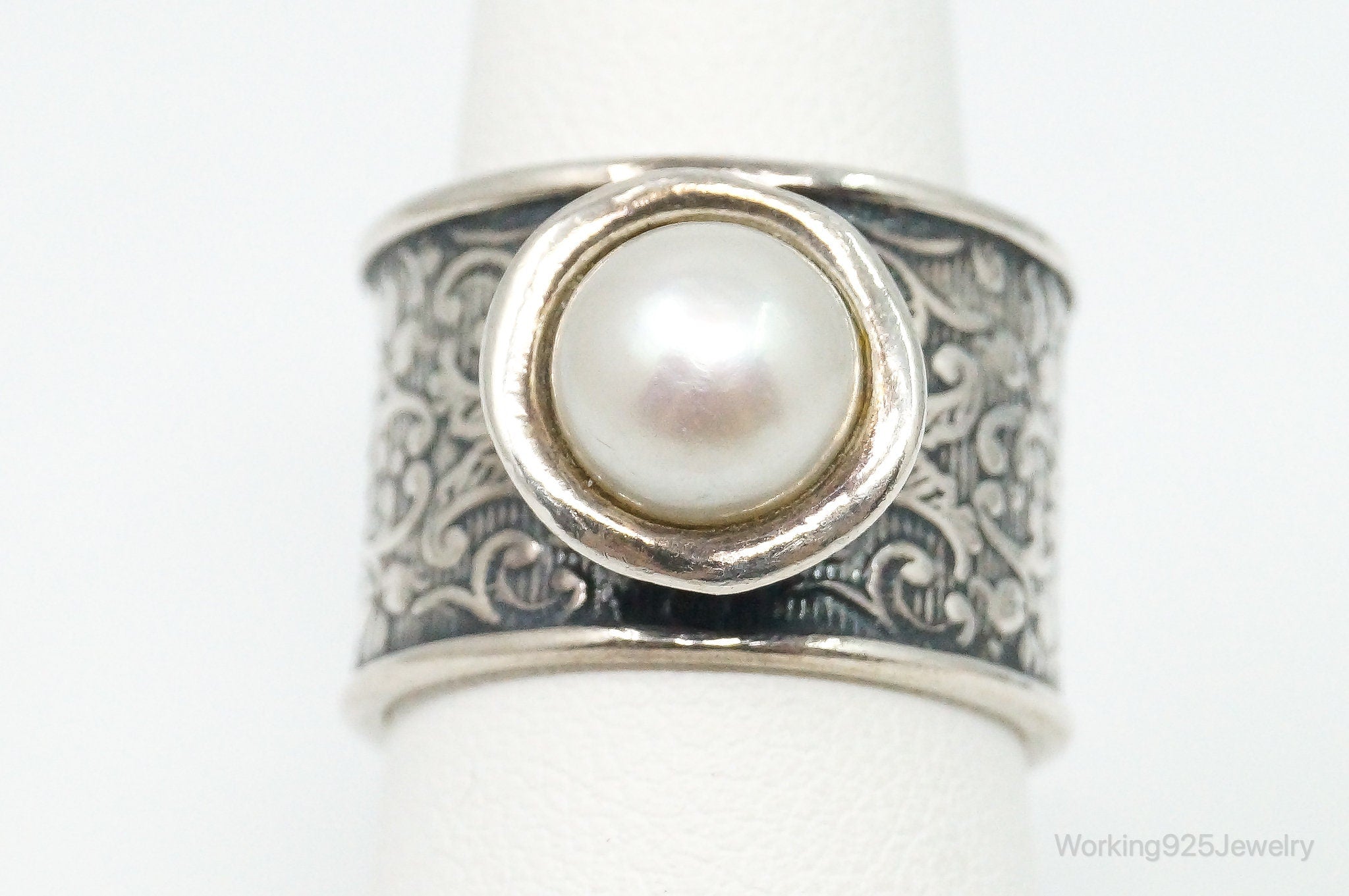 Vintage Designer Pearl Sterling Silver Etched Band Ring - Size 7.25