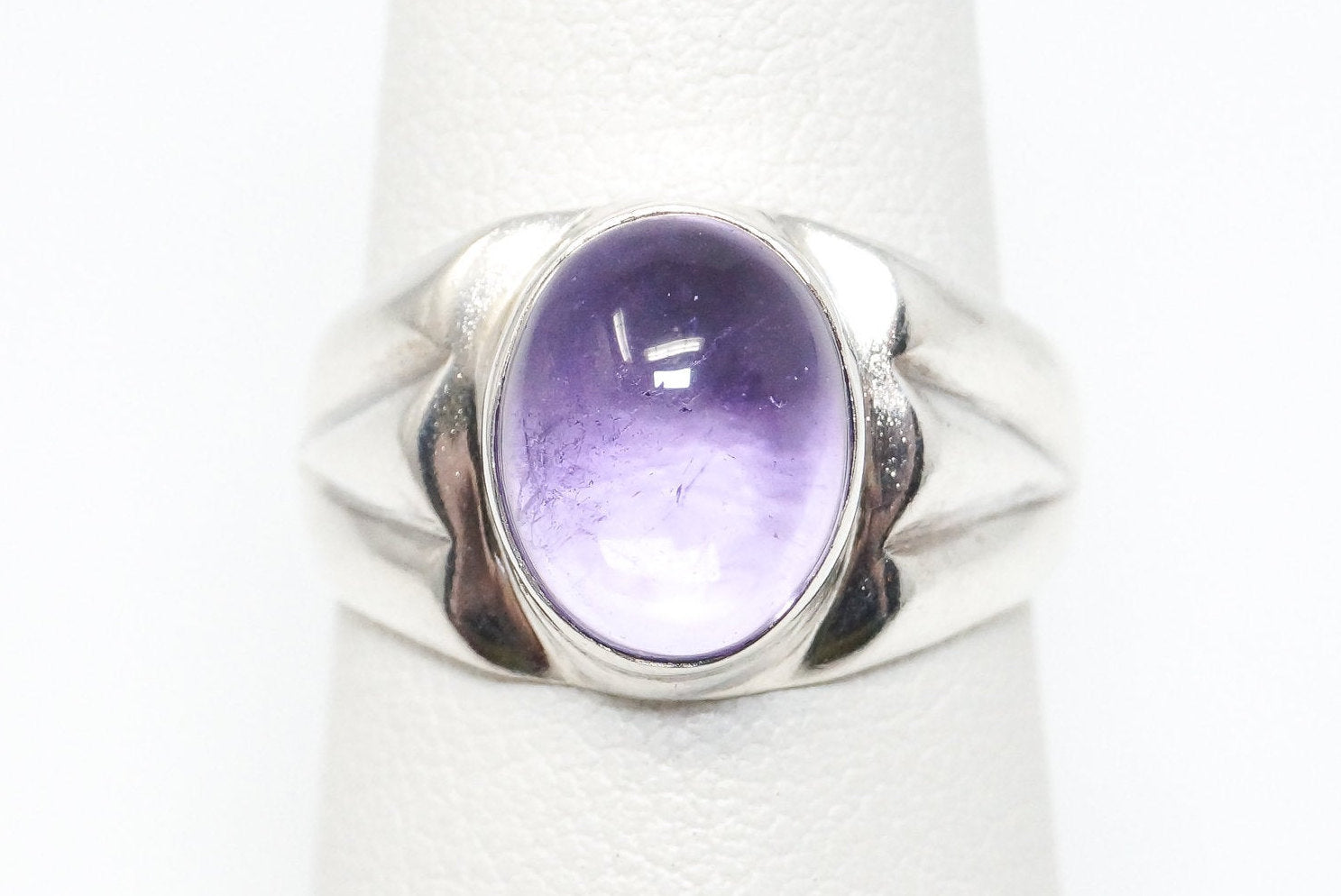 Vintage Amethyst Sterling Silver Ring - Size 6.25