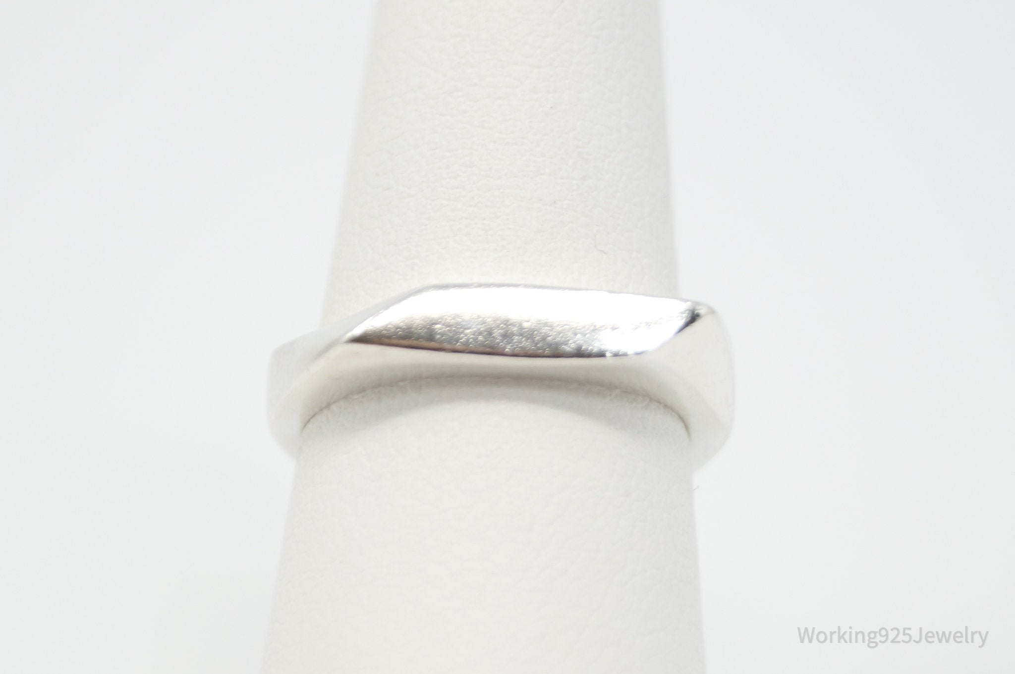 Vintage Modernist Style Sleek Minimalist Sterling Silver Band Ring - Size 7.25