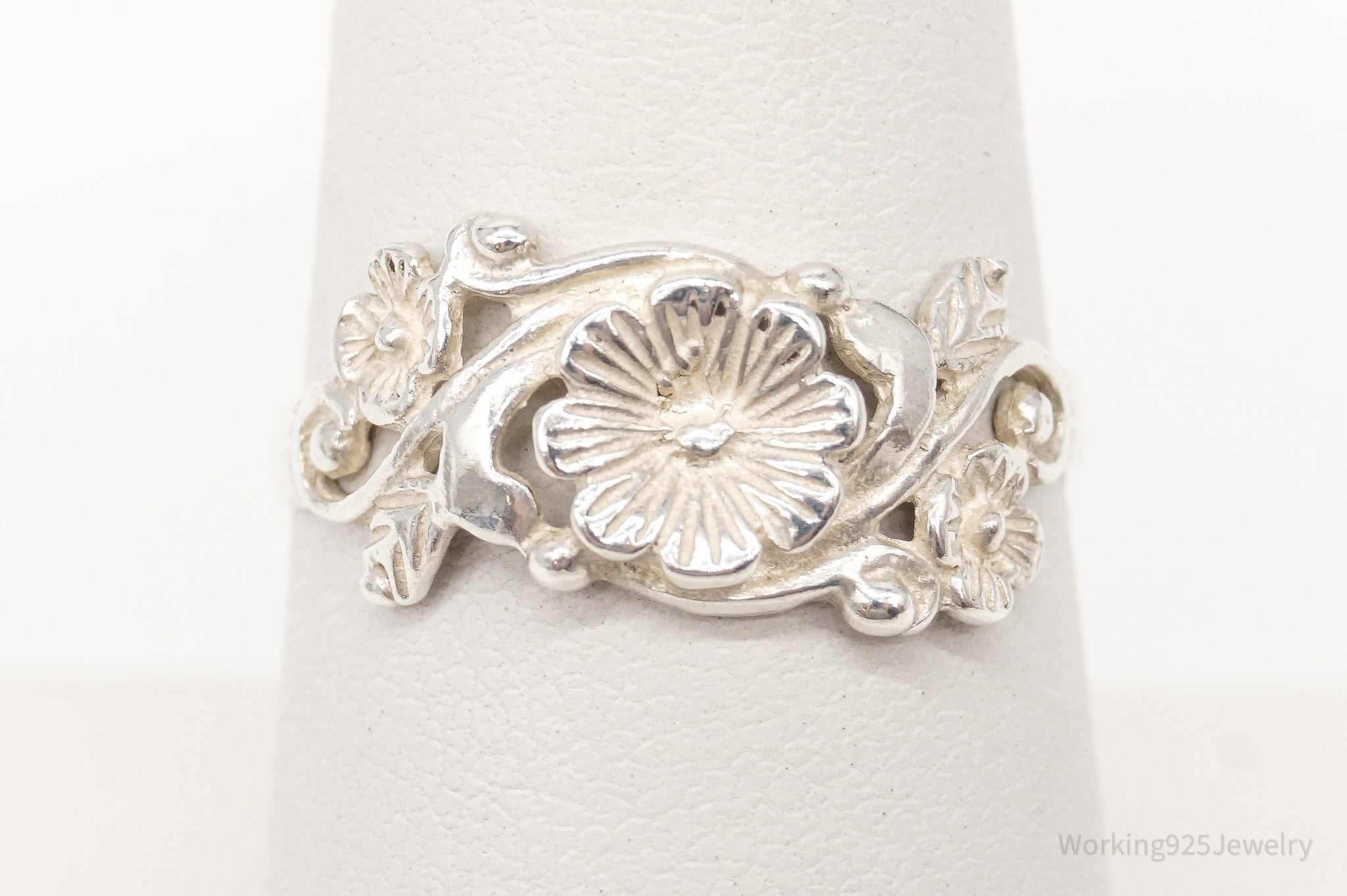 Vintage Floral Flower Sterling Silver Ring Size 7.5