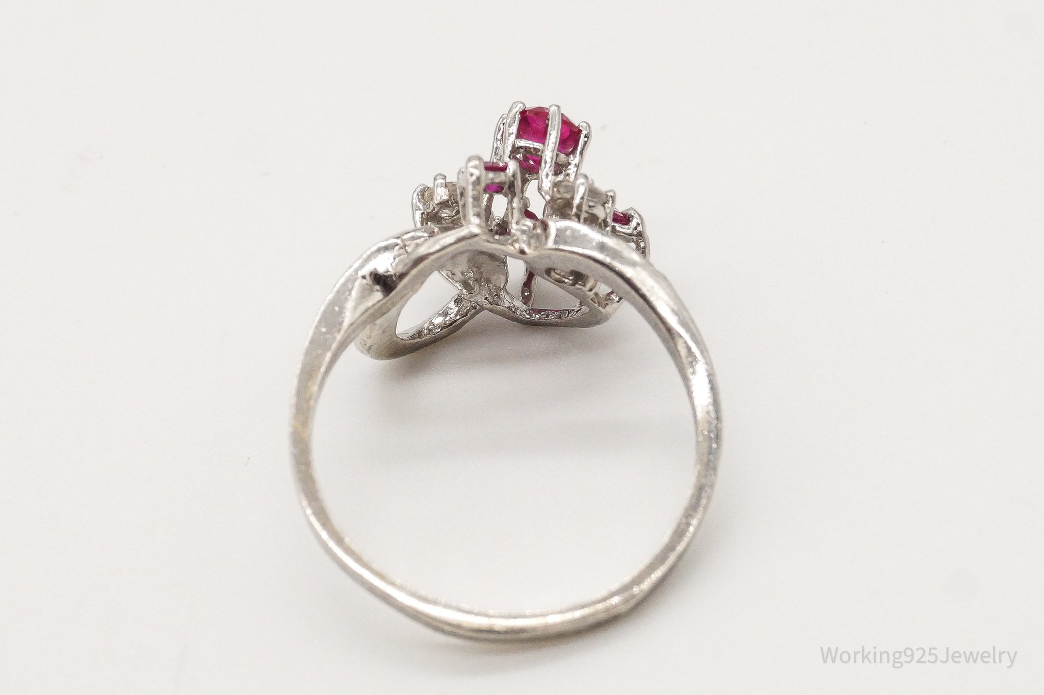 Vintage 1940s Ruby Cubic Zirconia Sterling Silver Ring - Size 8.25