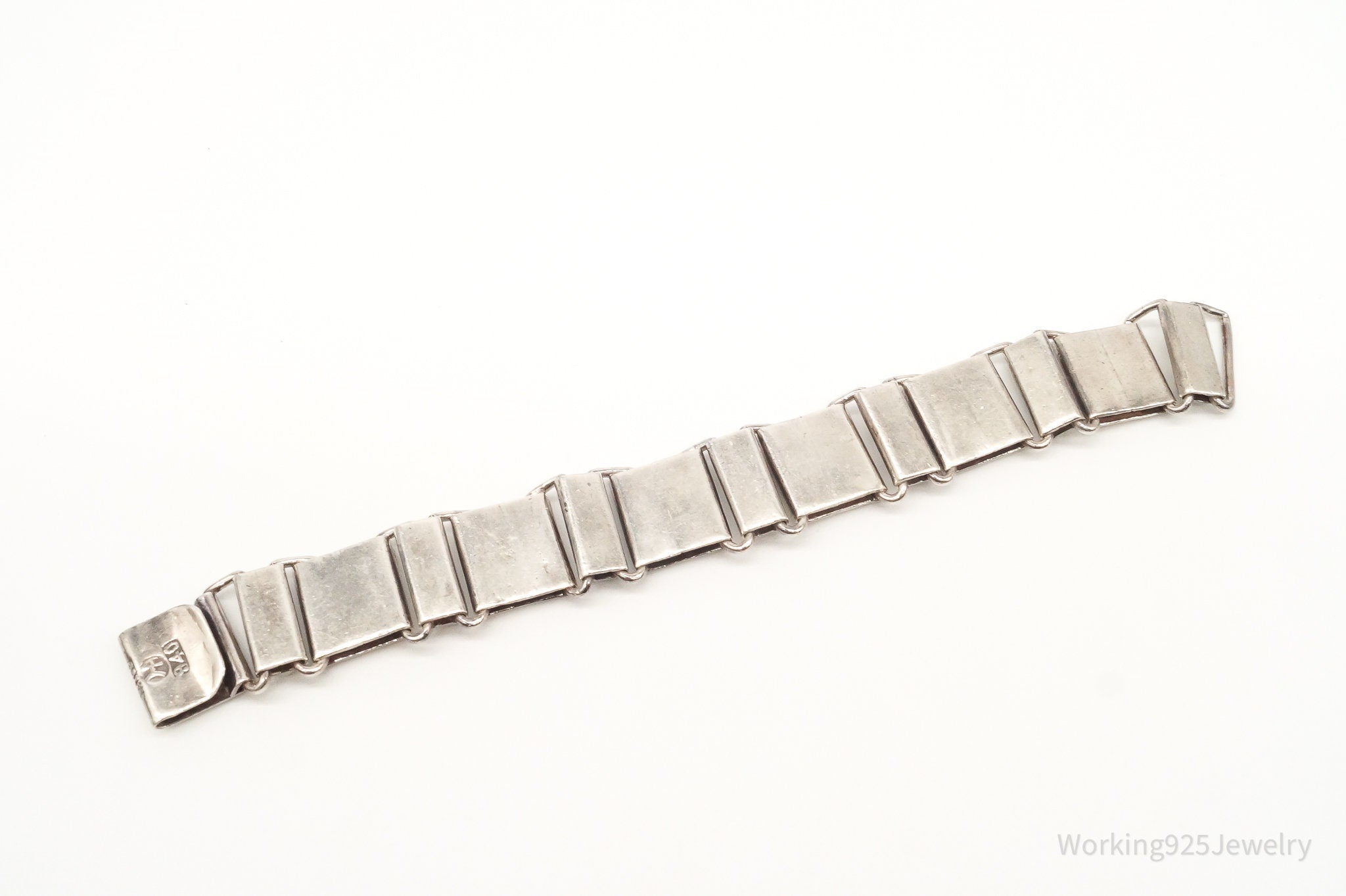 RARE Vintage HECTOR AGUILAR Hand Wrought 940 Silver Modernist Bracelet