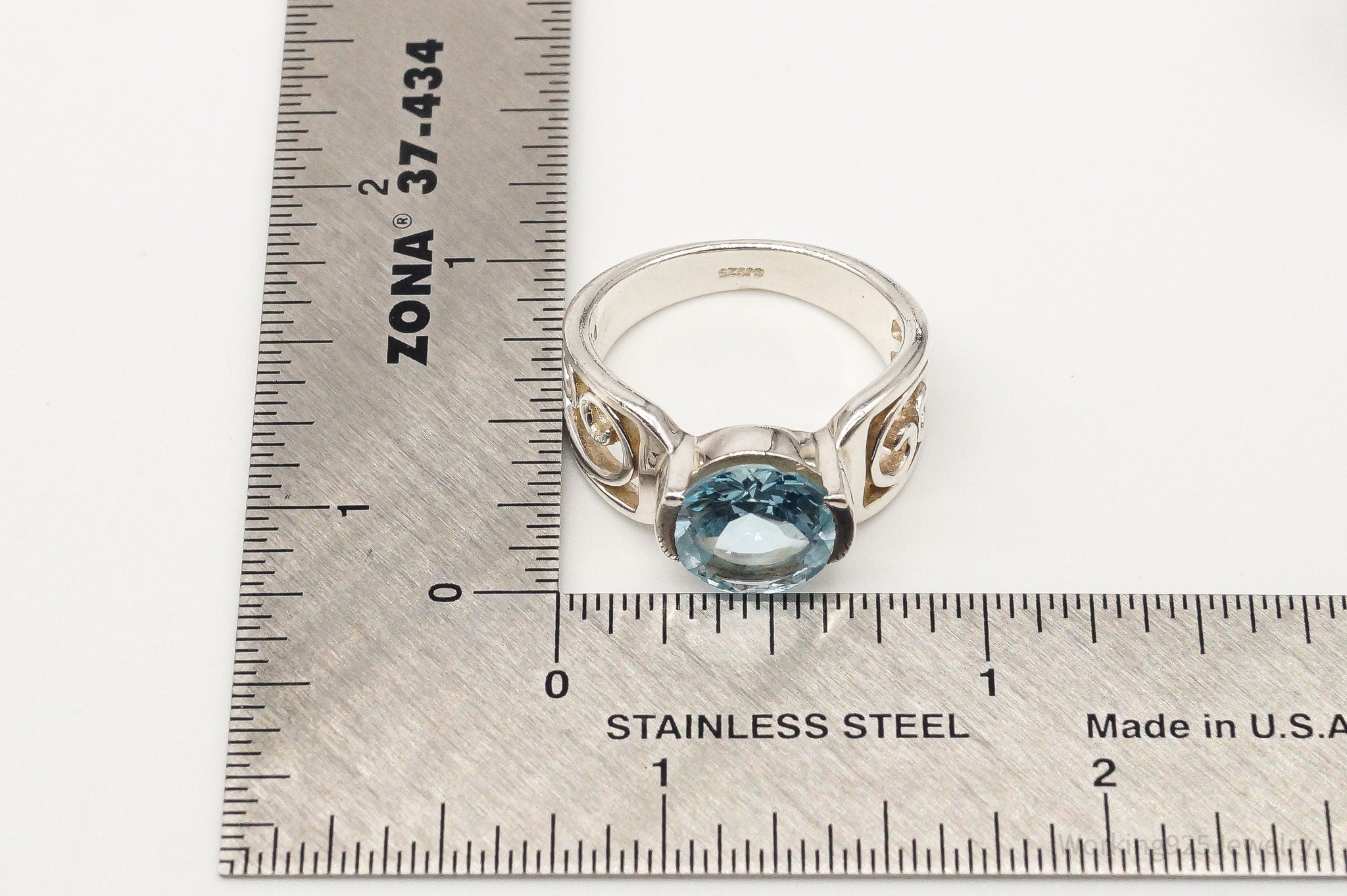 Vintage Blue Topaz Sterling Silver Ring - Size 8.5