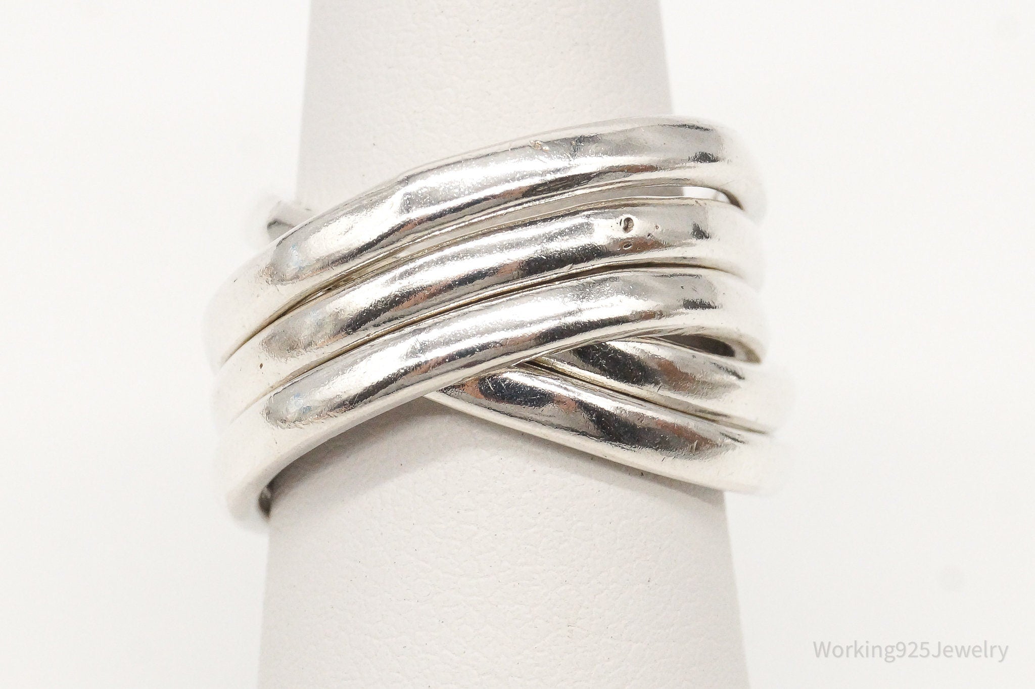 Vintage Intertwined Sleek Modern Sterling Silver Ring - Size 5.75