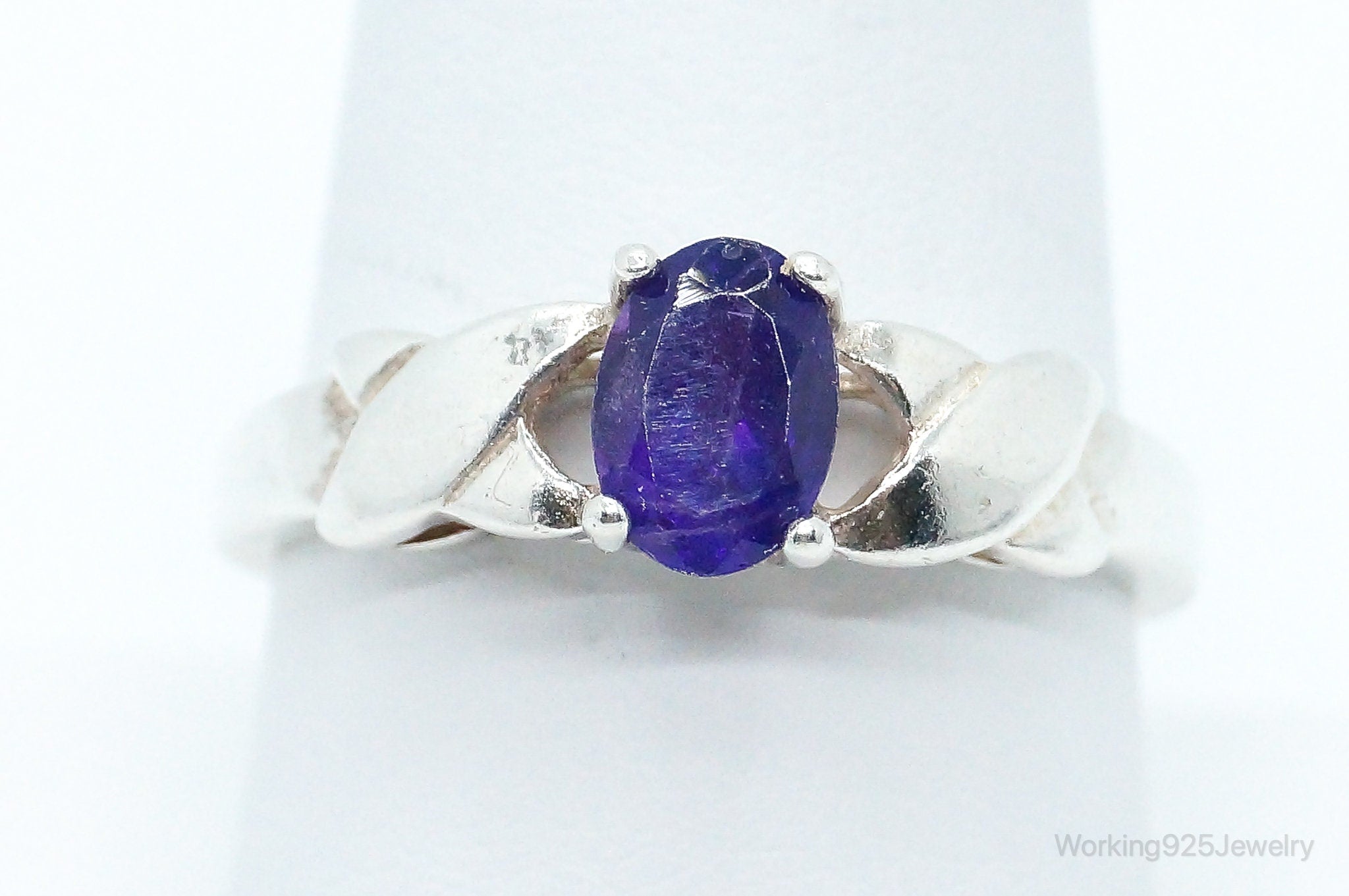 Vintage Amethyst Sterling Silver Ring Size 9