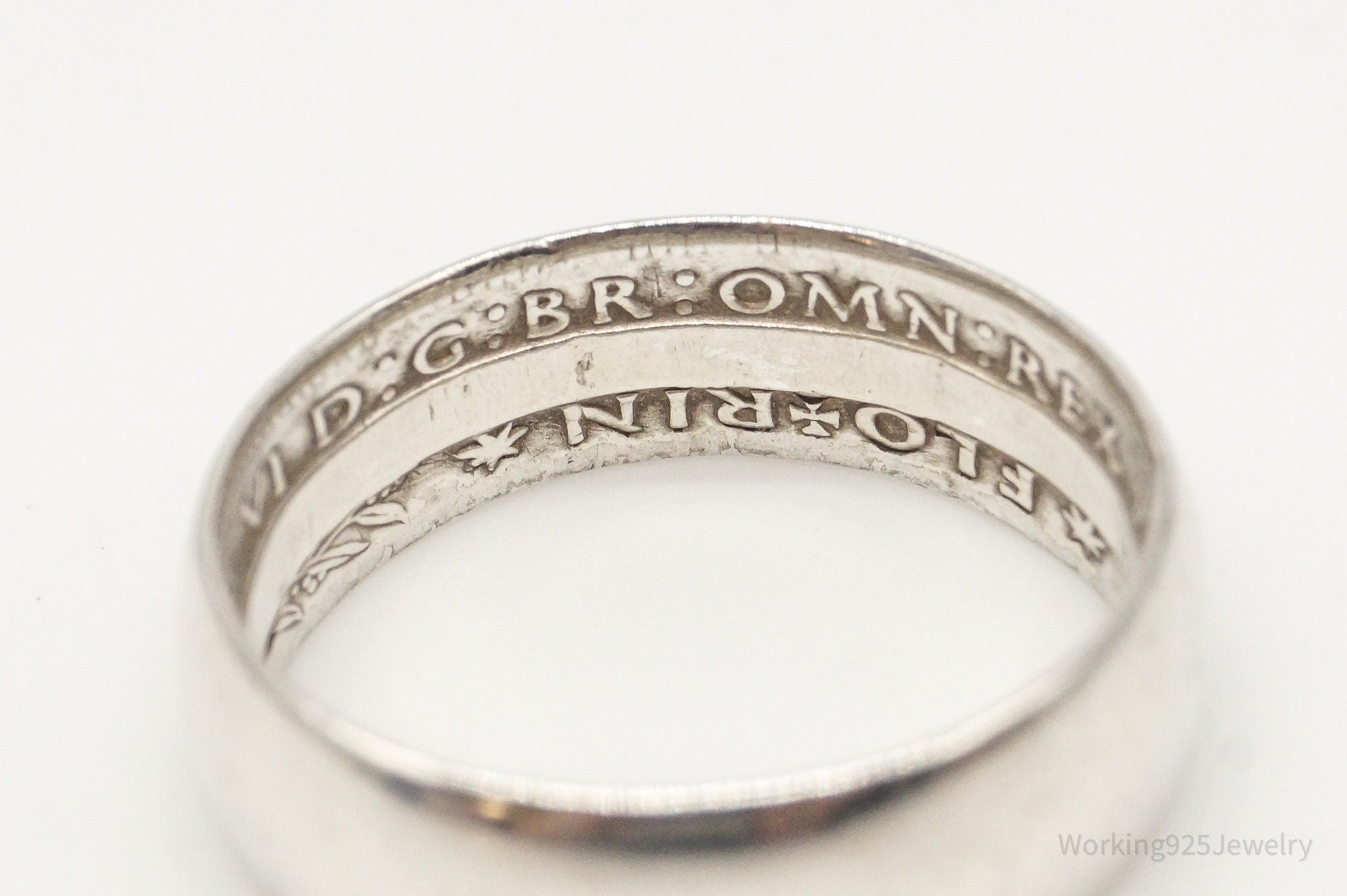 Vintage Australia Coin Silver Ring - Size 9.25