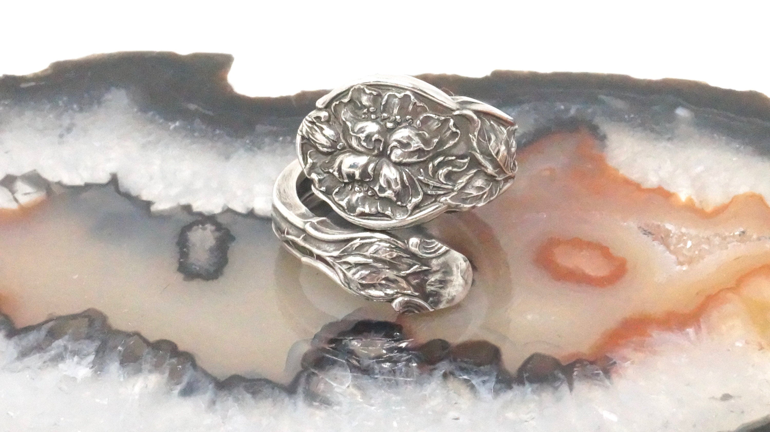 Atq English Art Nouveau Floral Repousse Wrap Sterling Silver Spoon Ring Sz 6.5