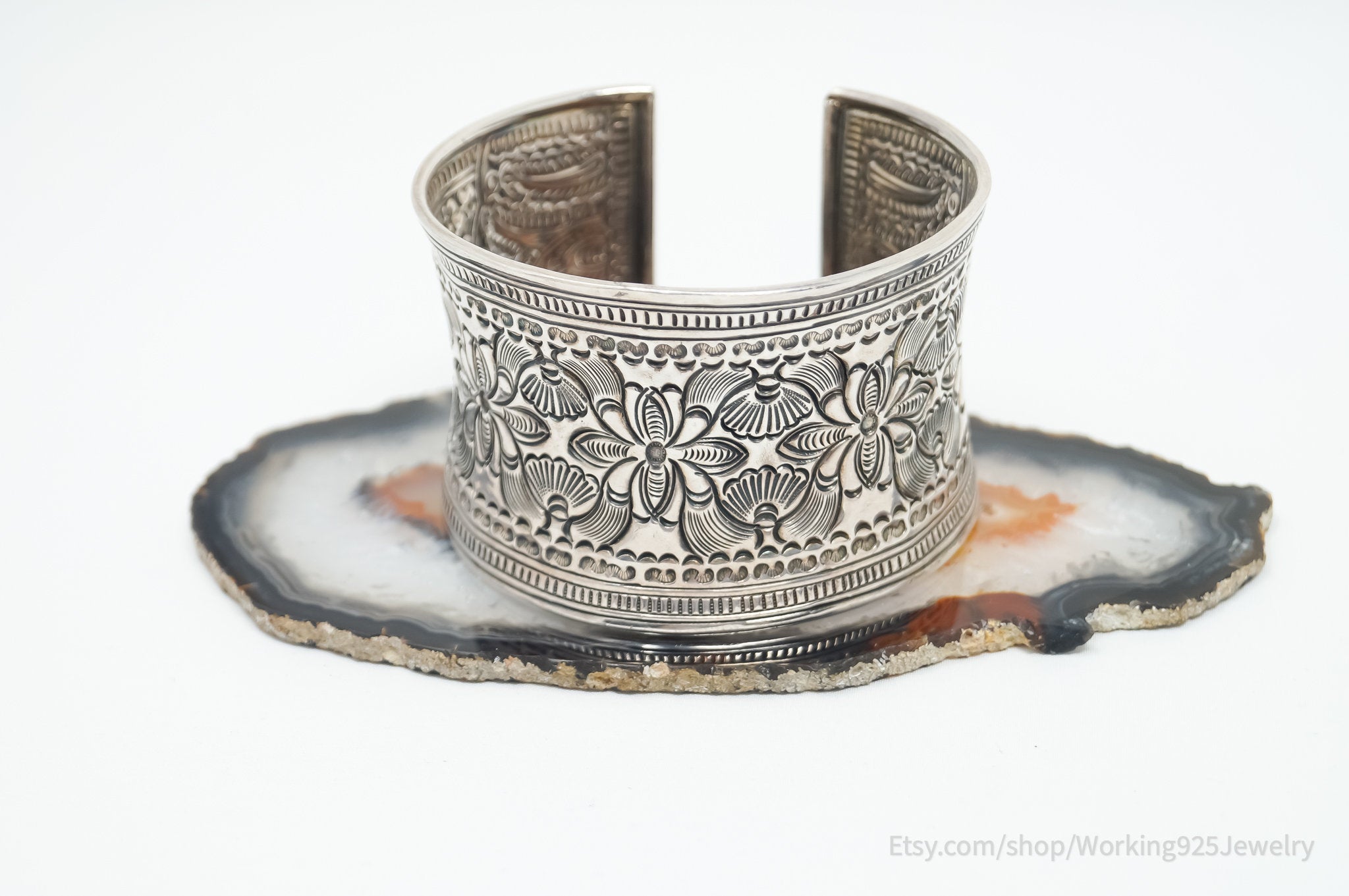 Vintage Designer Floral Pattern Flower Motif Sterling Silver Cuff Bracelet