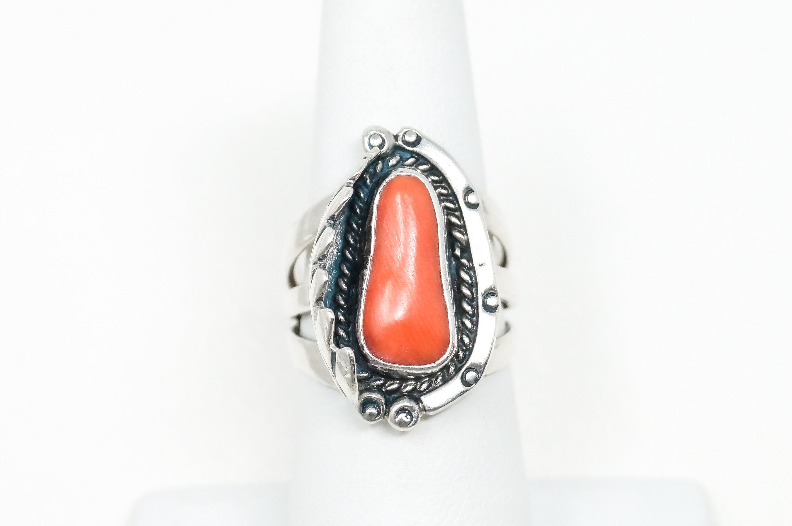 Vintage Handmade Coral Feather Native Southwest Sterling Silver Ring - Sz 6.75