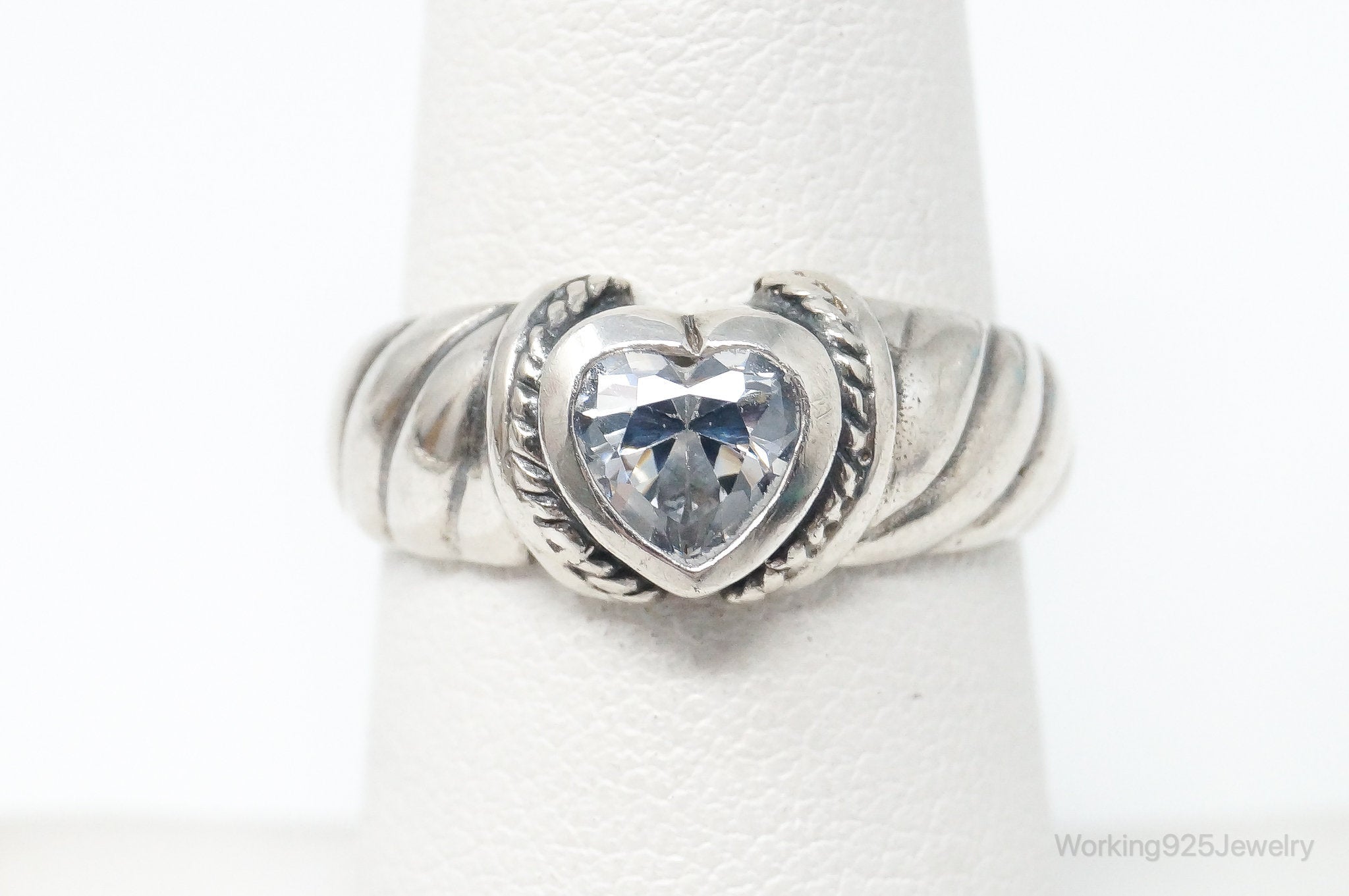 Vintage Cubic Zirconia Heart Sterling Silver Ring Size 7