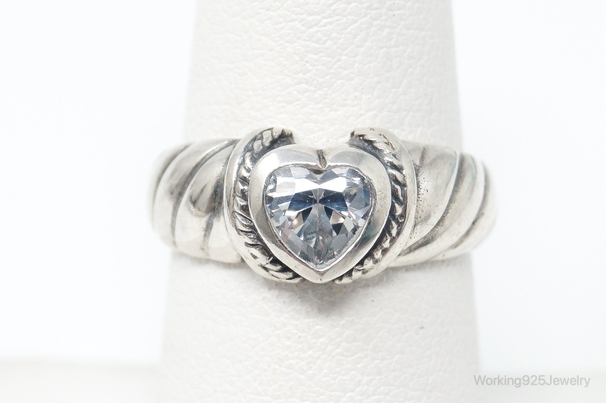 Vintage Cubic Zirconia Heart Sterling Silver Ring Size 7