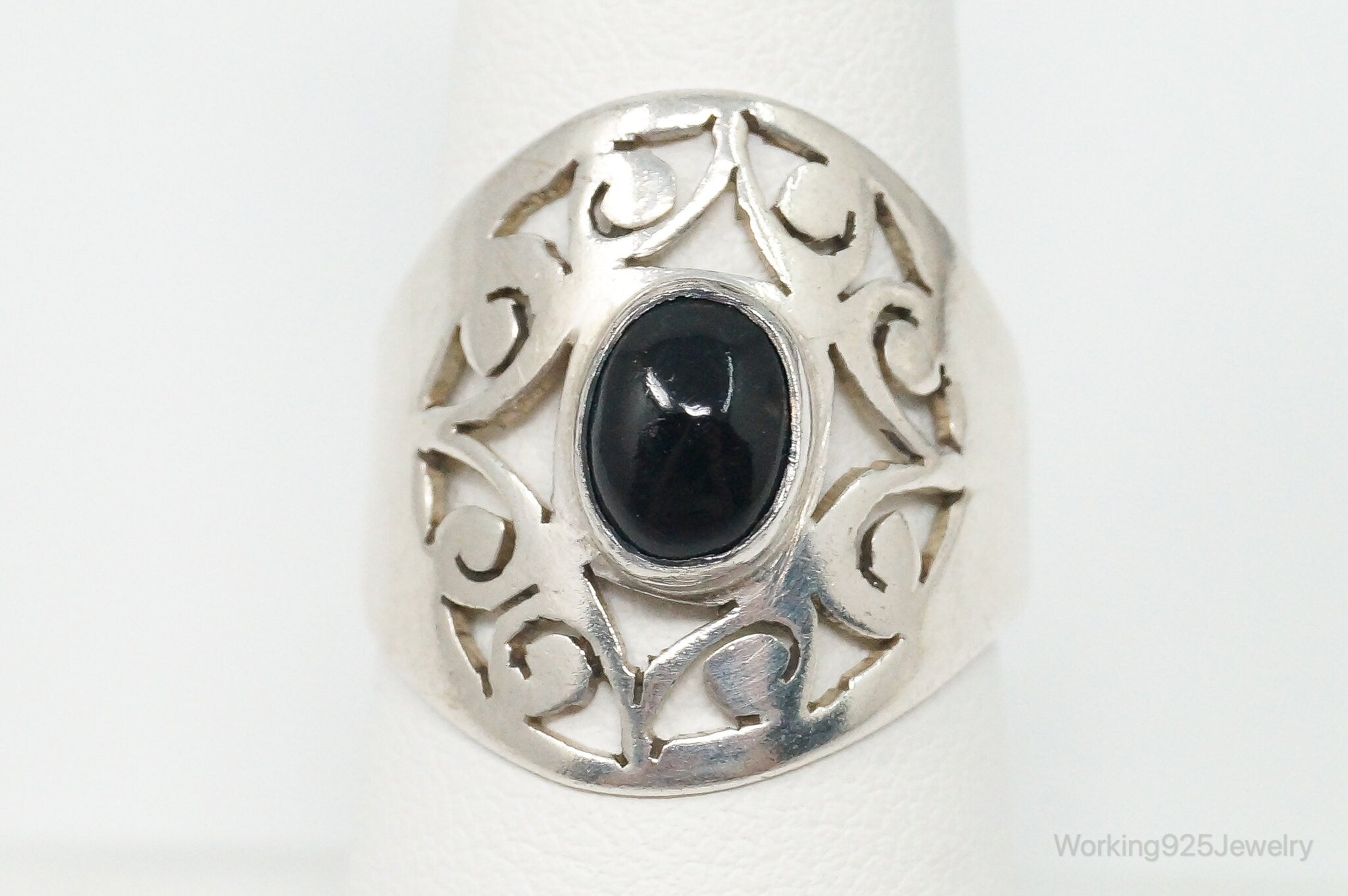 Vintage Black Onyx Sterling Silver Ring - Size 8