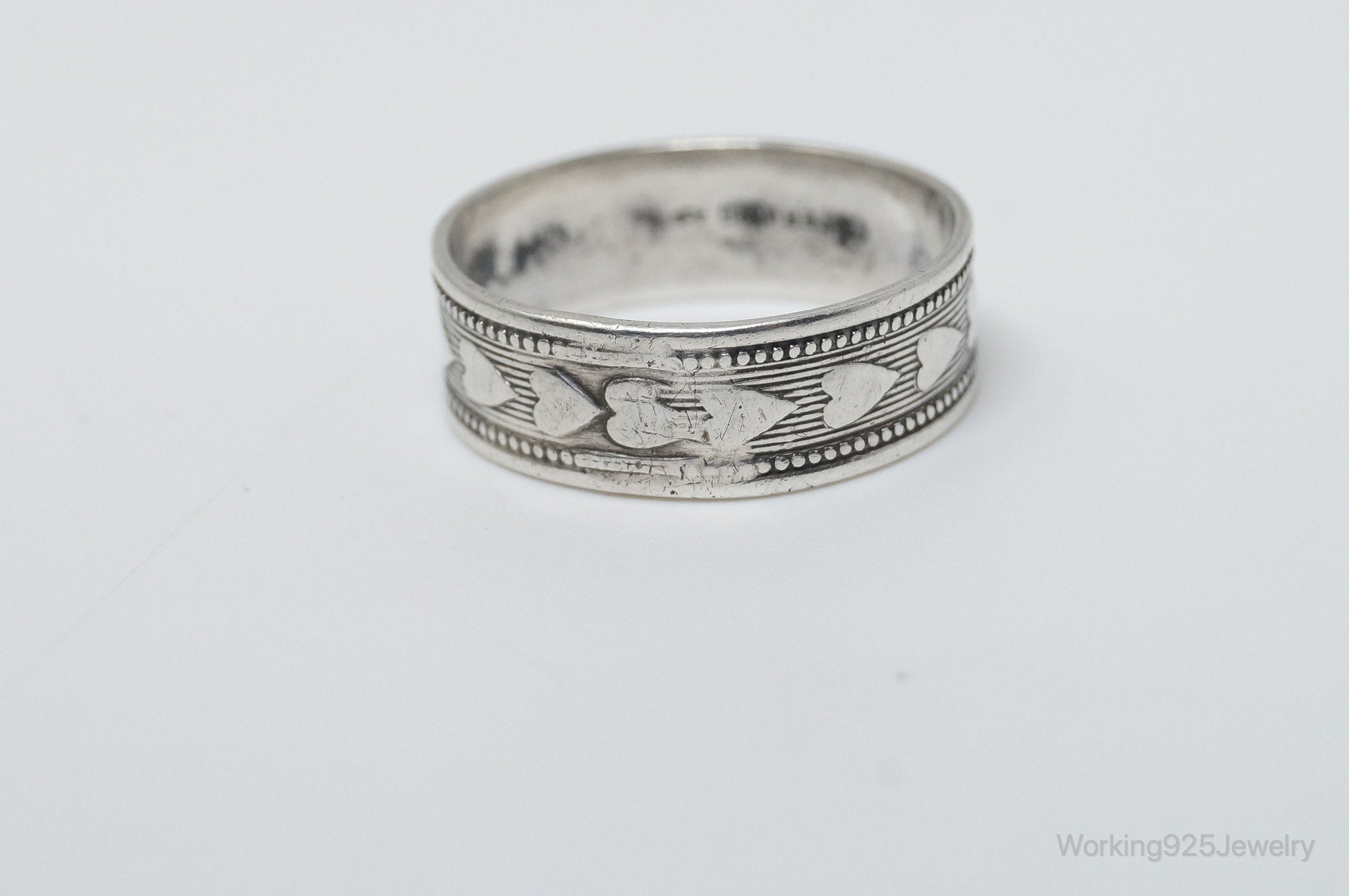 Antique Heart Pattern Sterling Silver Band Ring - Size 6.75