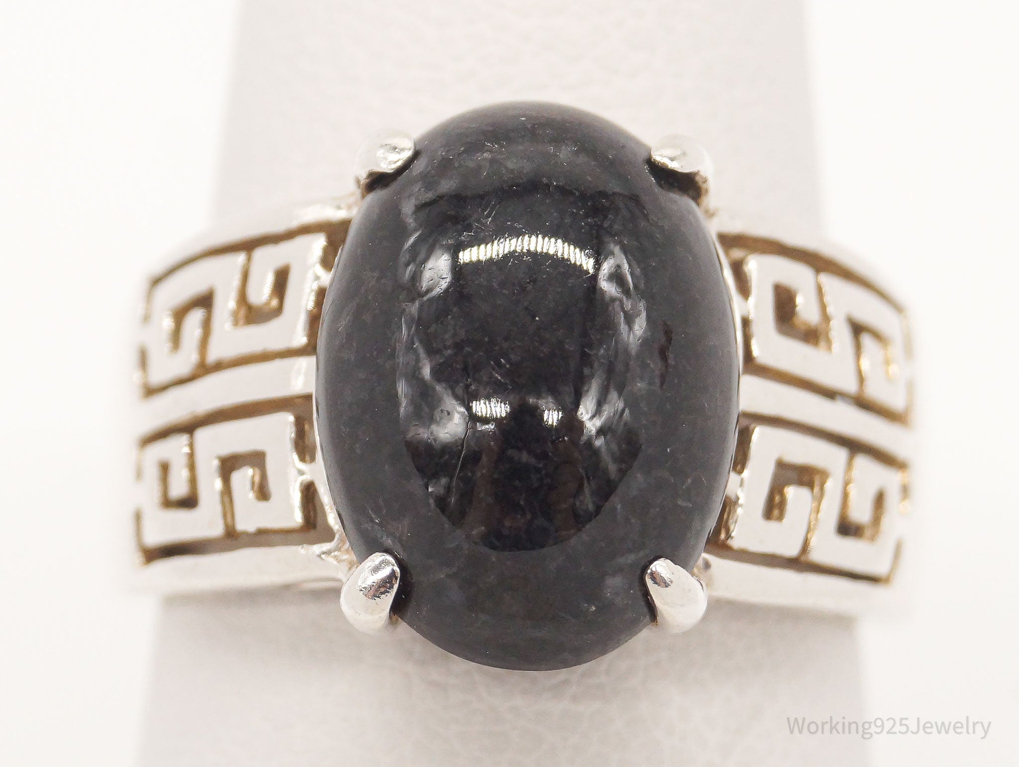 Vintage Black Stone Sterling Silver Ring - Size 7