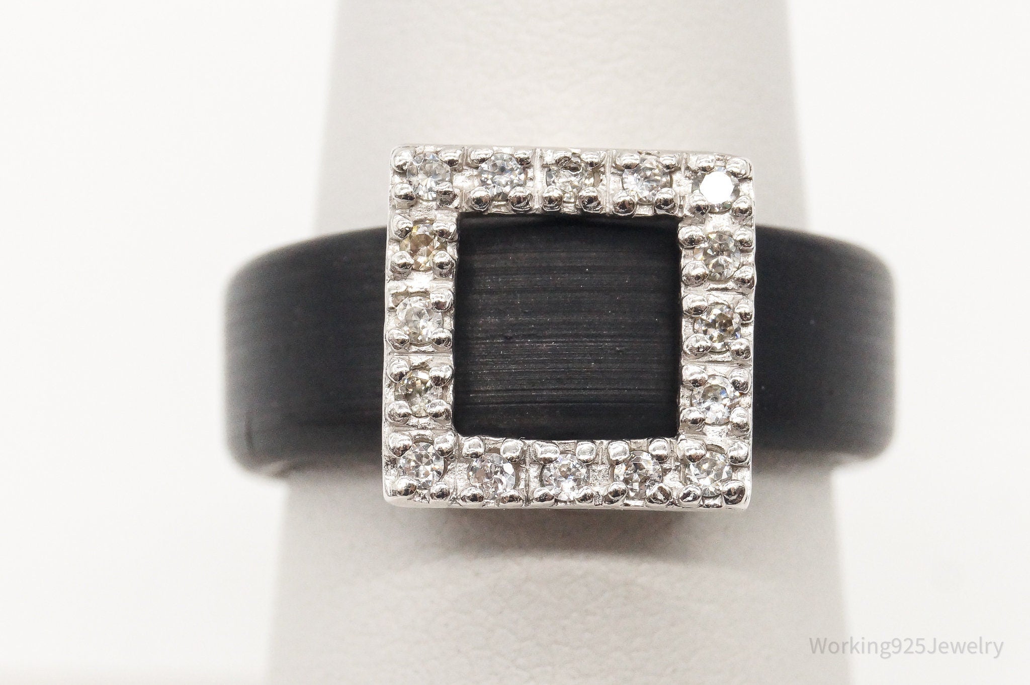 Vintage Cubic Zirconia Sterling Silver Black Rubber Ring SZ 7.25