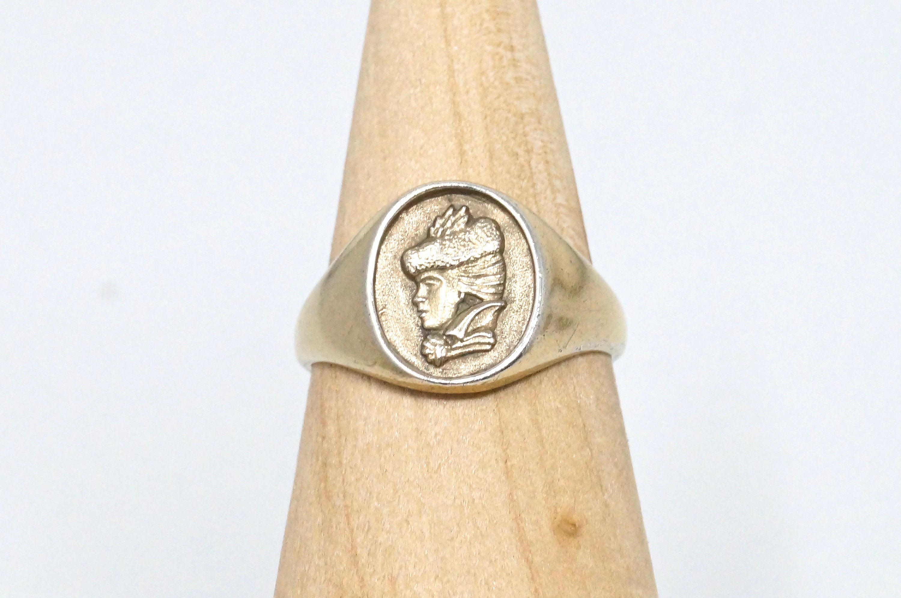 RARE Vintage Designer AVON HGE 18K Victorian Woman Sterling Silver Ring Sz 7.75