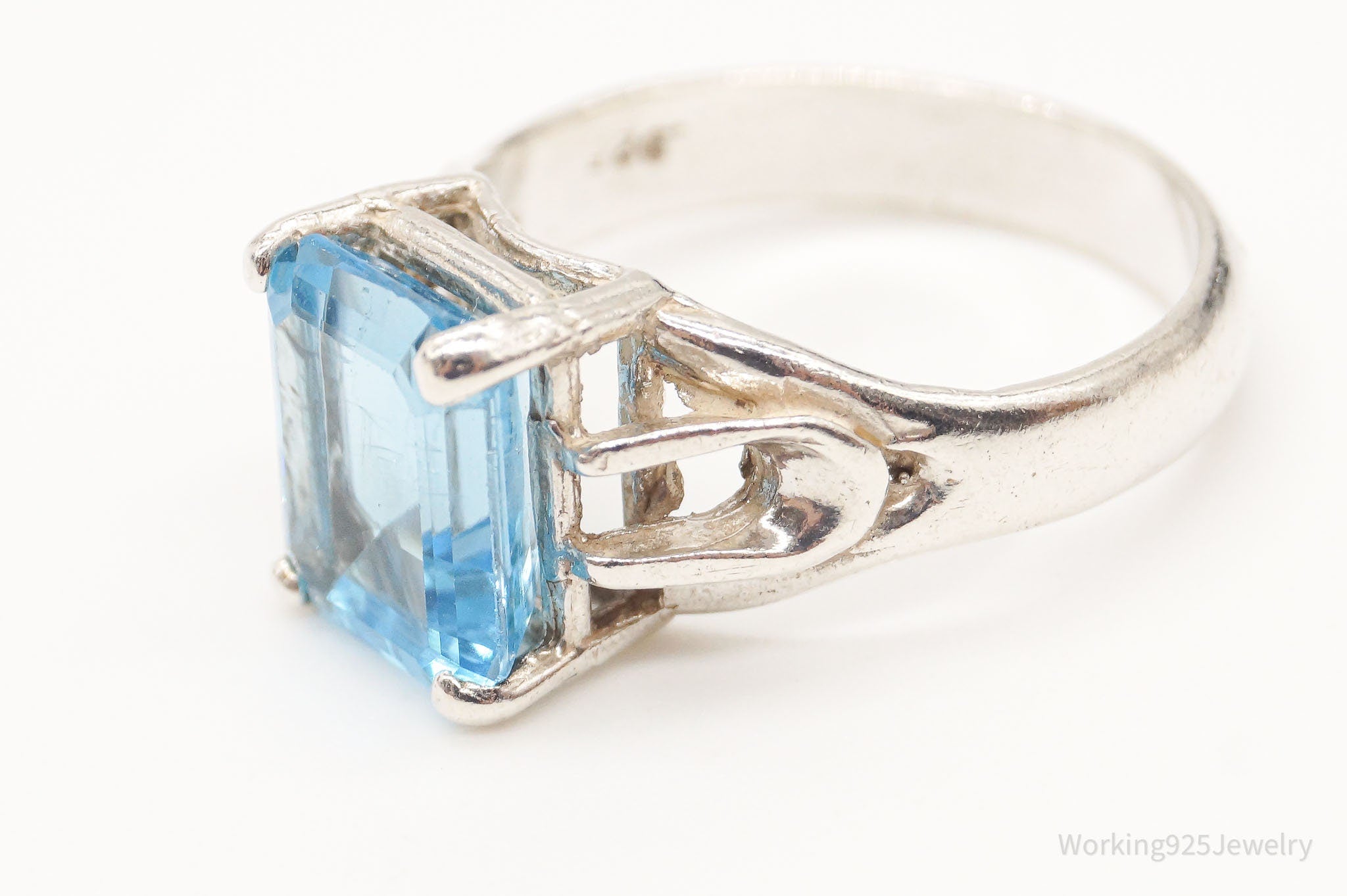 Vintage Blue Topaz Sterling Silver Ring - Size 8