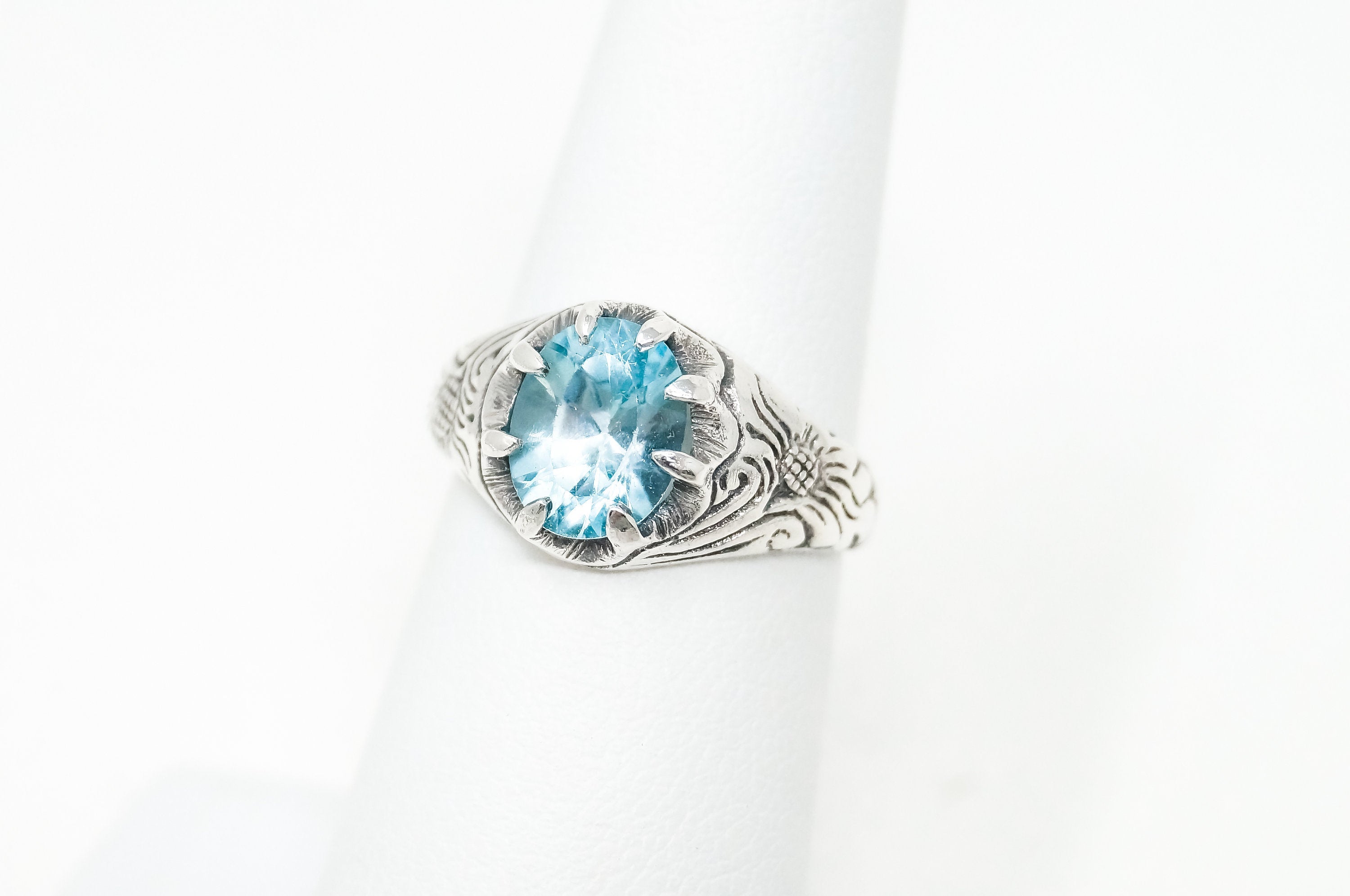 Vintage Blue Topaz Etched Design Sterling Silver Ring - Sz 6.25 - 784162452