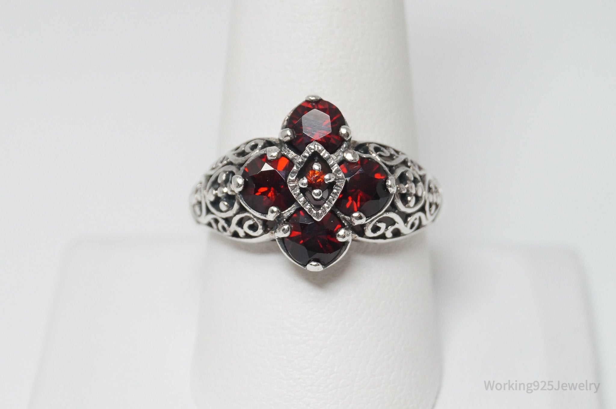 Vintage Designer CNA Garnet Sterling Silver Ring - Sz 9.75