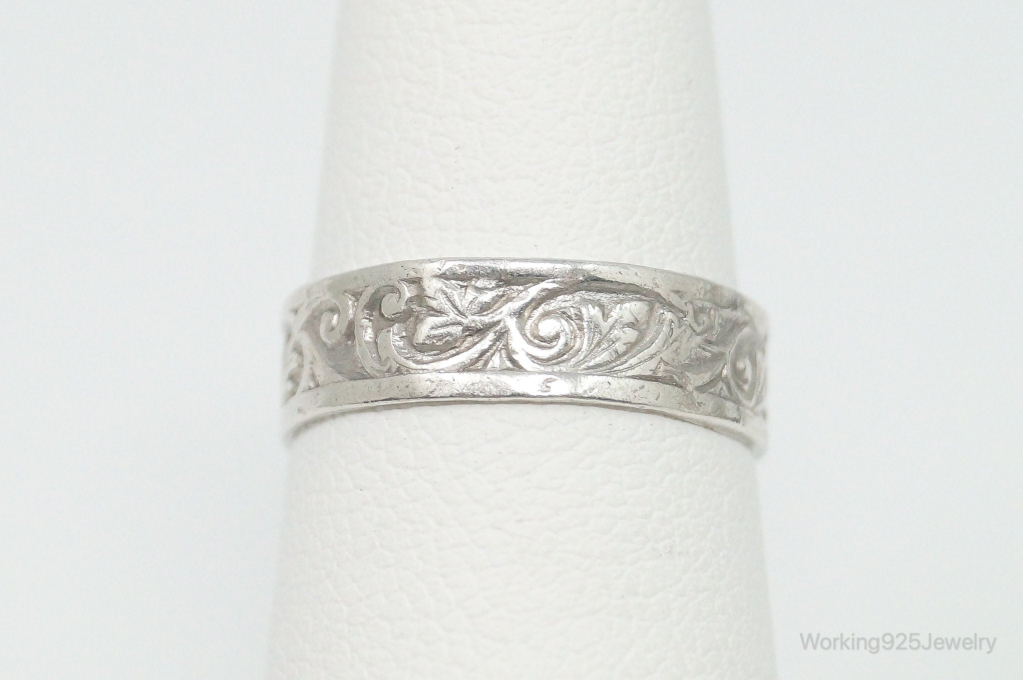 Antique Uncas MFG Co Floral Motif Sterling Silver Band Ring - Size 4