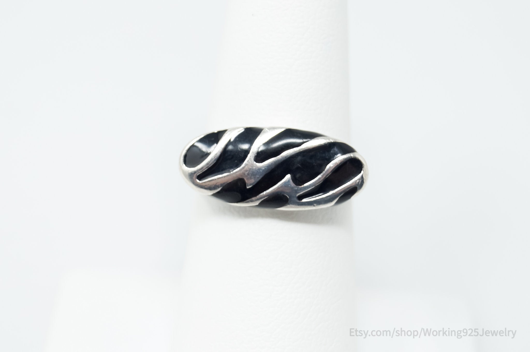 Vintage Black Enamel Tiger Stripe Design Sterling Silver Ring - Size 7