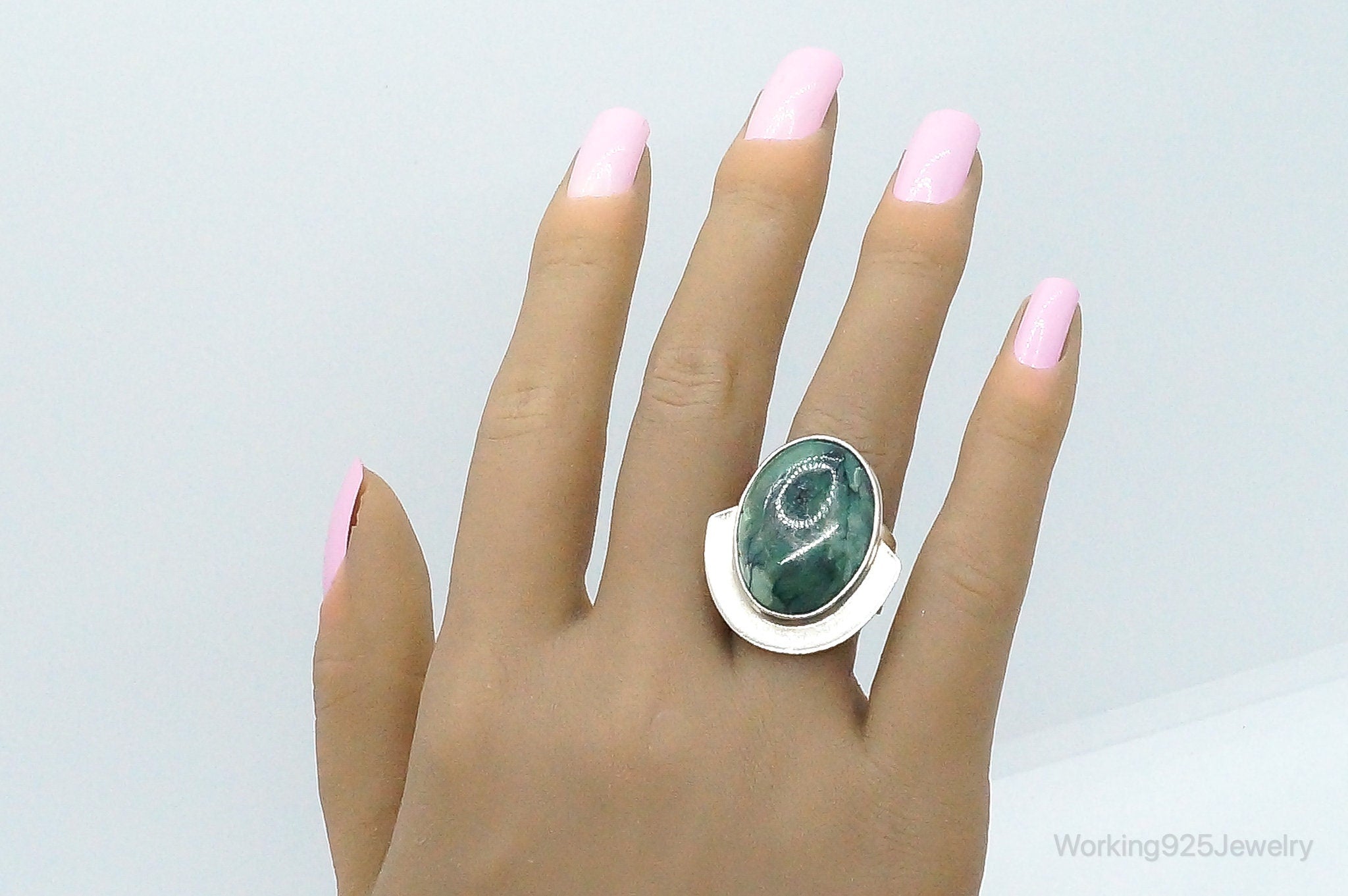 Vintage Green Agate Sterling Silver Ring - Size 8.25