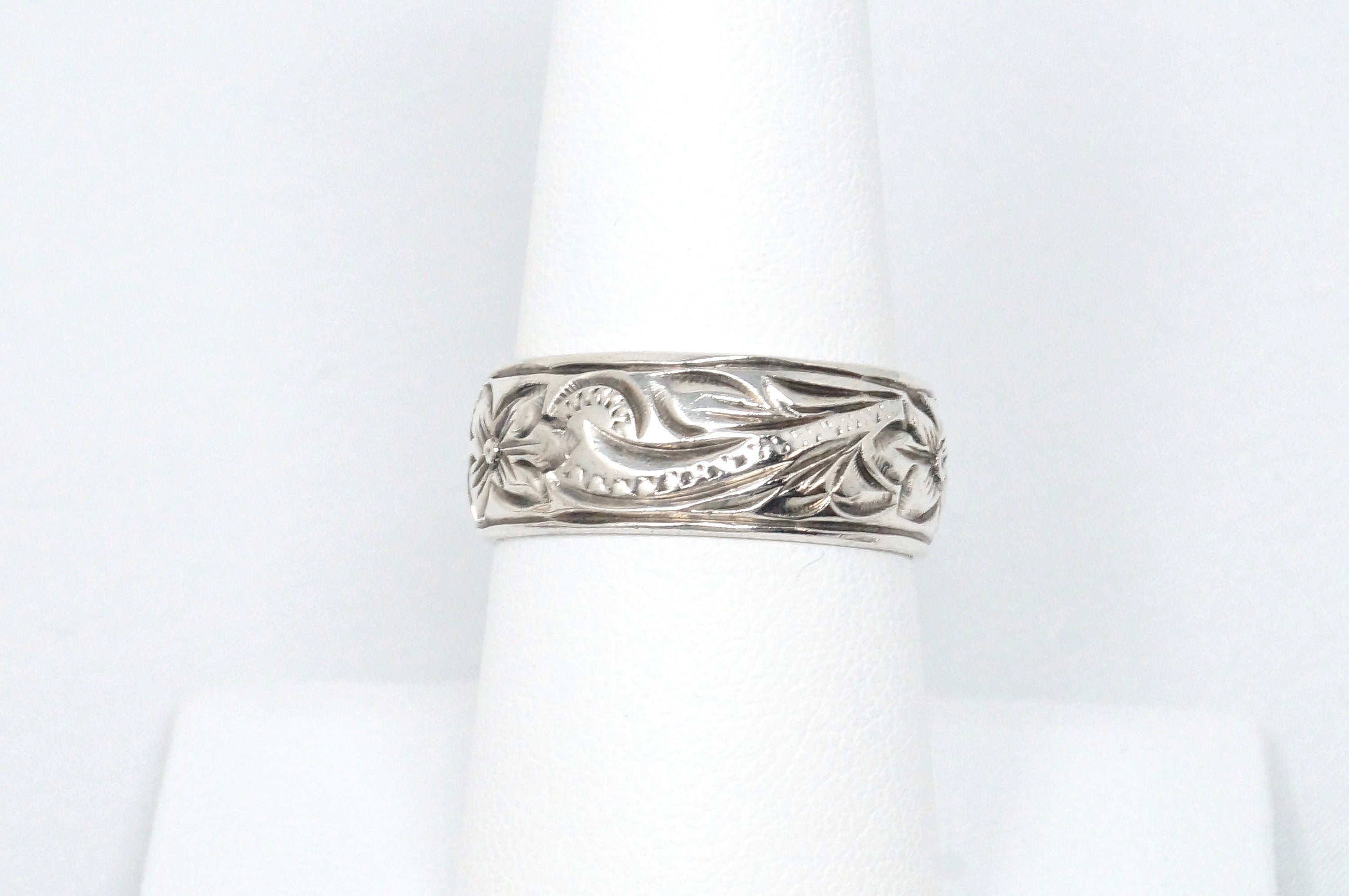 Beautiful Vintage Art Nouveau Motif Floral Swirl Sterling Silver Band Ring Sz 8