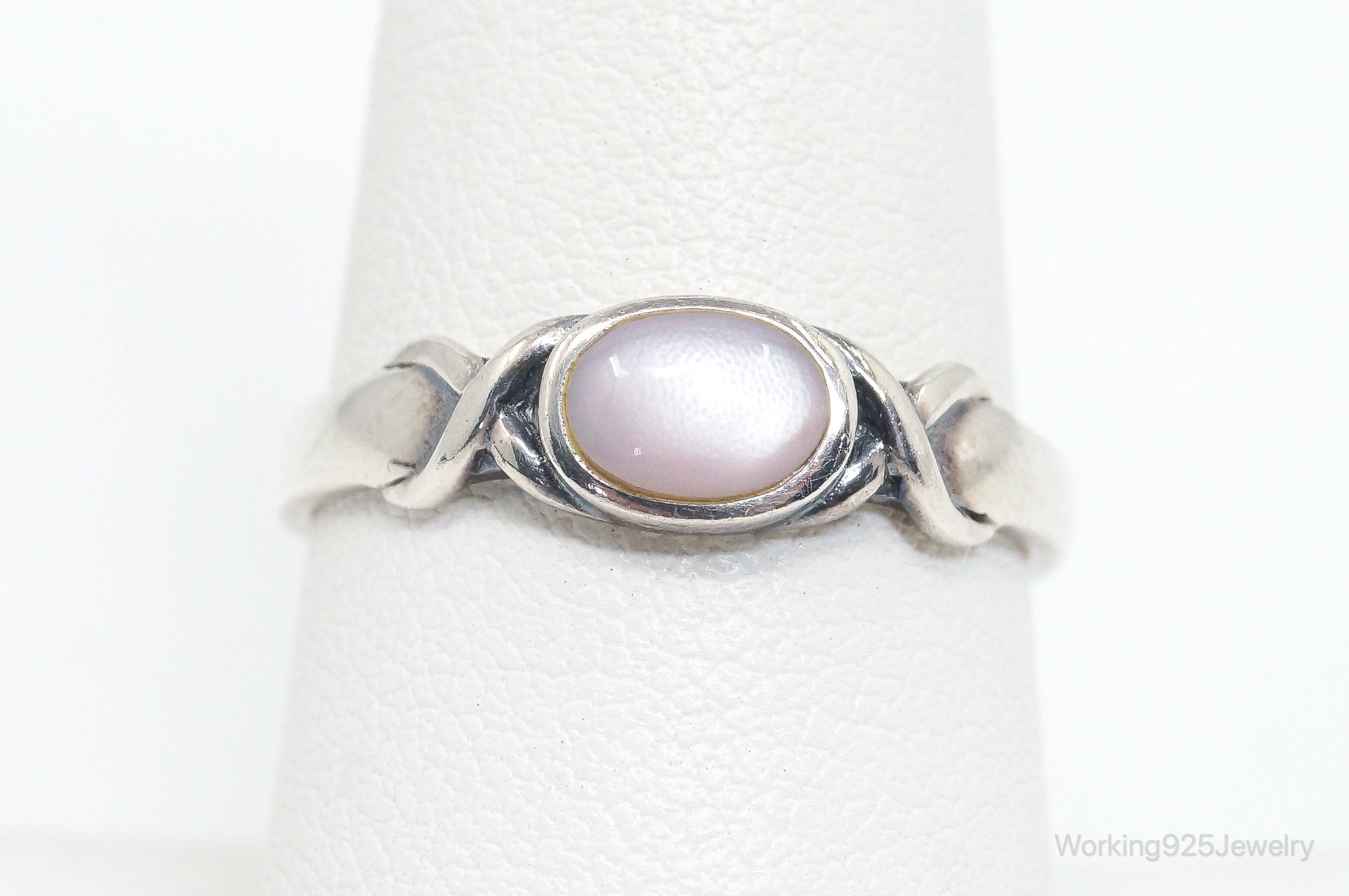 Designer BOMA Pink Mother Of Pearl Sterling Silver Ring - SZ 8