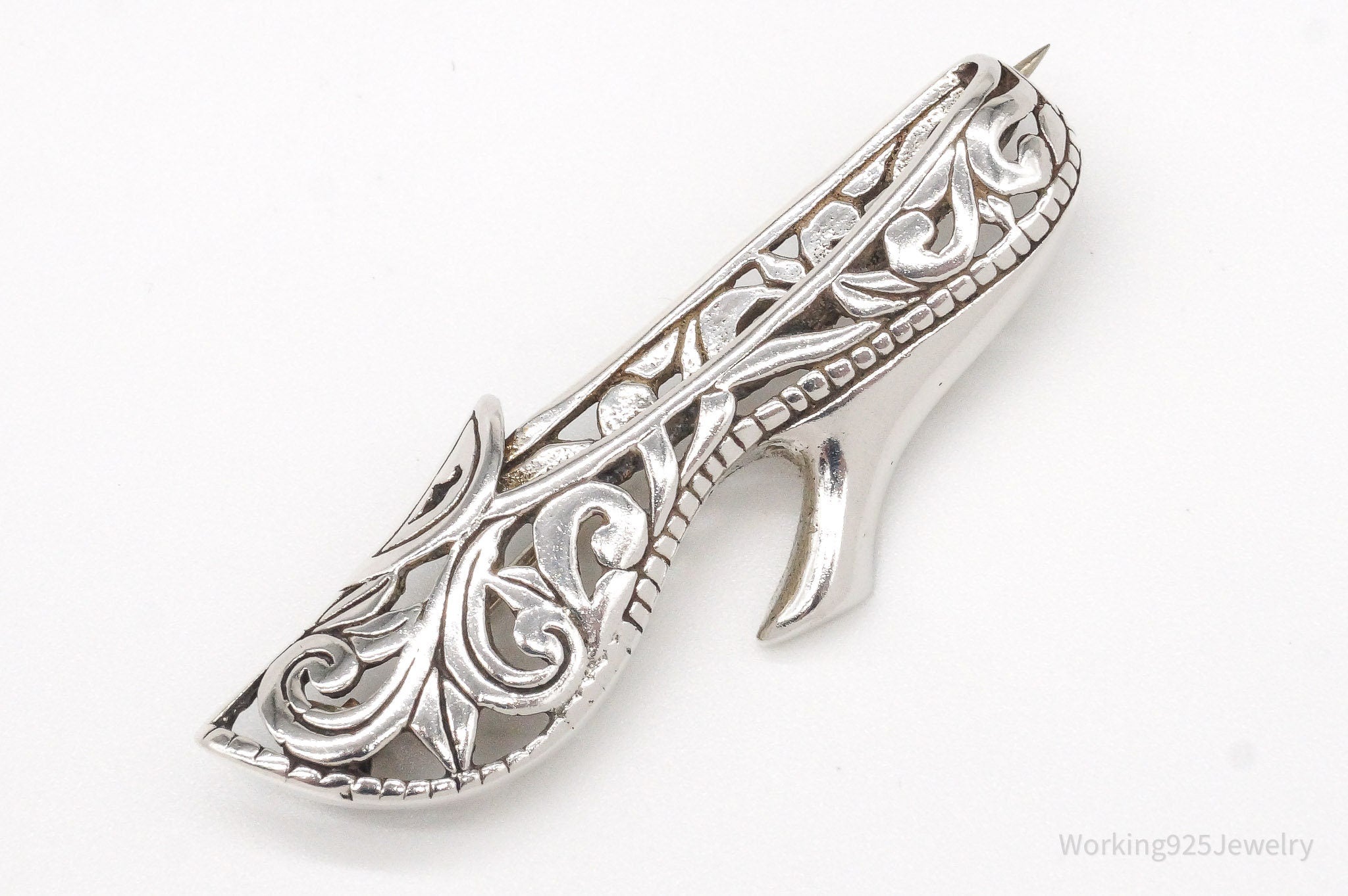 Vintage Designer Jezlaine Lady's High Heel Sterling Silver Brooch Pin