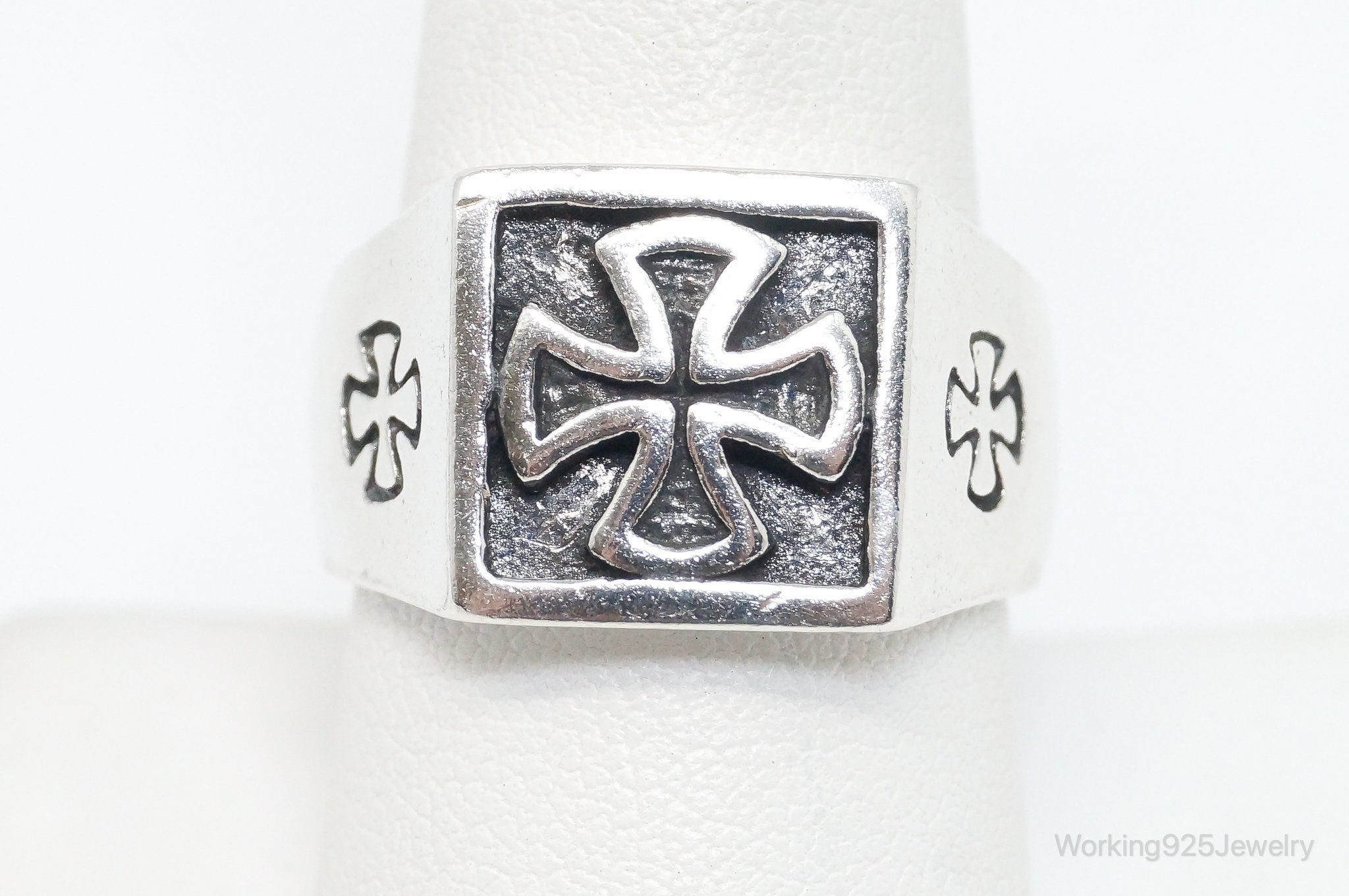 Vintage Cross Design Sterling Silver Ring - SZ 8.75