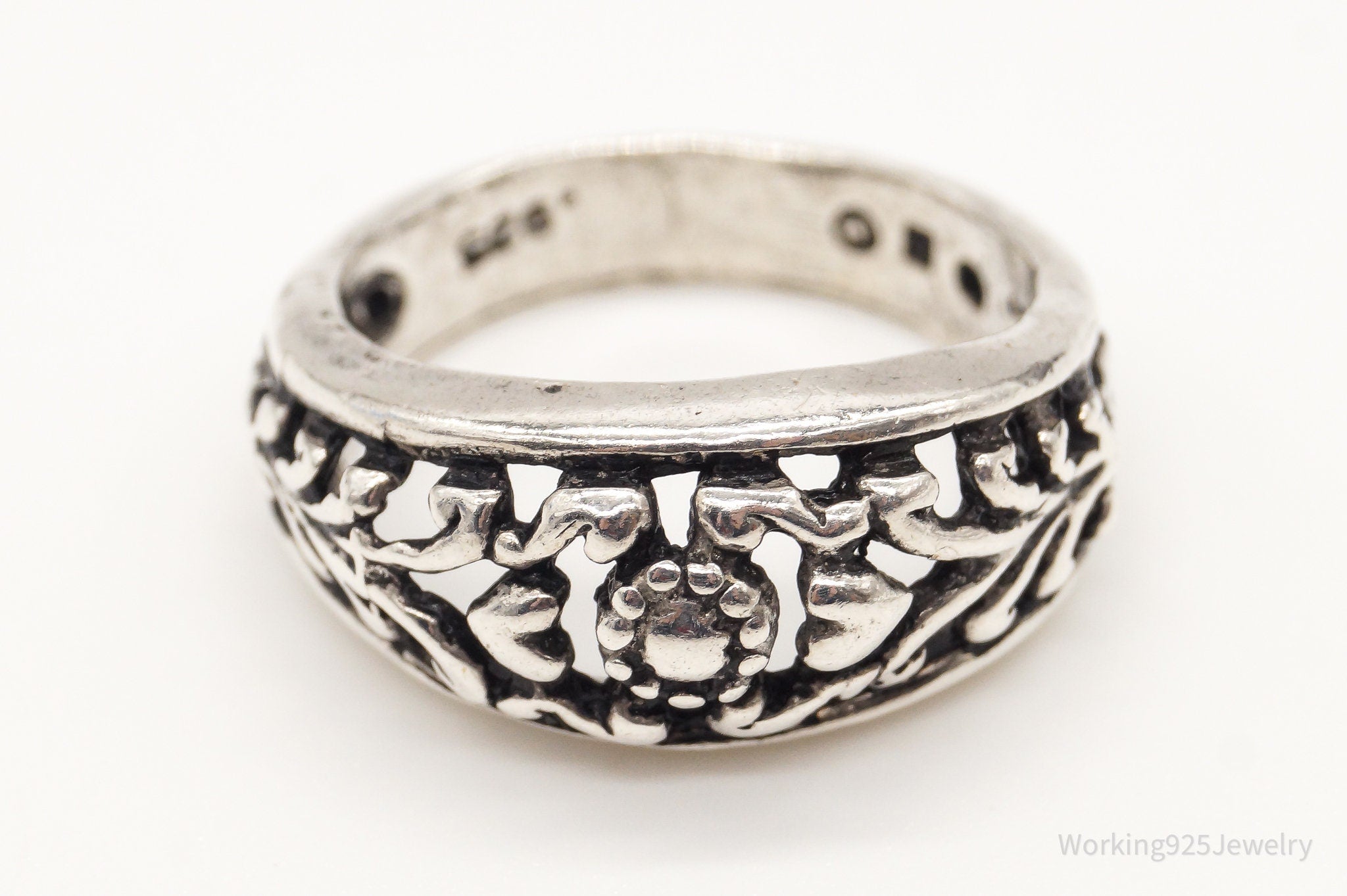 Vintage Hearts Filigree Bali Sterling Silver Band Ring - Size 6.75