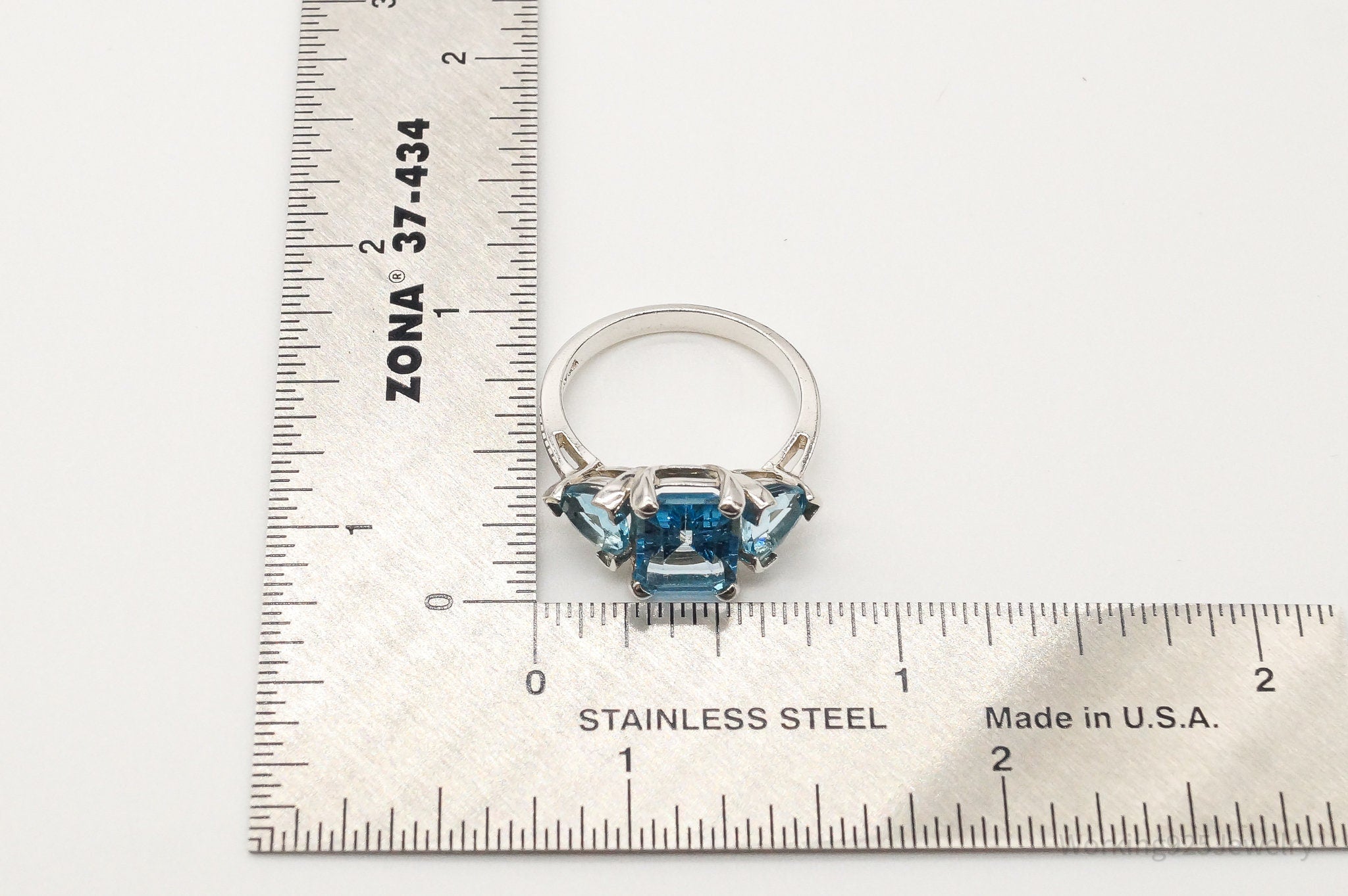 Vintage Blue Topaz Sterling Silver Ring Size 6.75