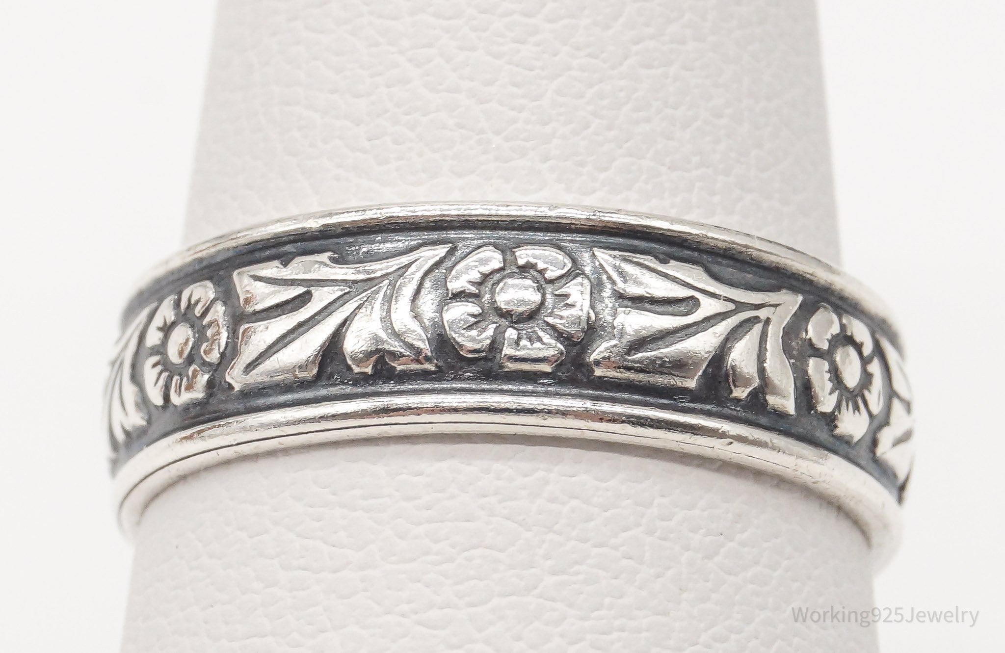 Vintage Designer WMCO Flowers Pattern Sterling Silver Band Ring - Size 7.75