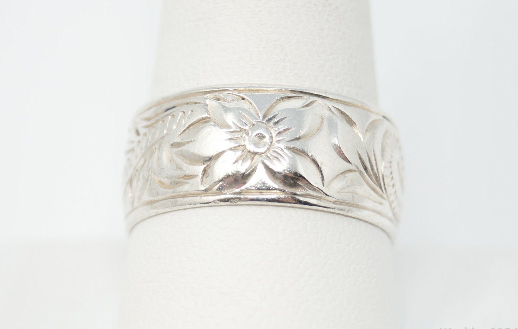 Vintage Designer Art Nouveau Floral Etched Sterling Silver Band Ring - Sz 10.75