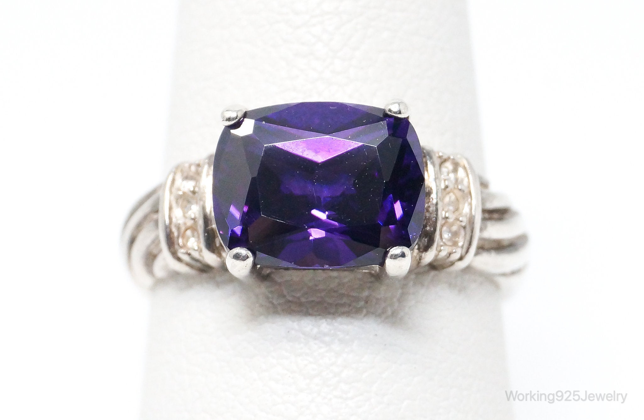 Vintage Designer Avon Amethyst Cubic Zirconia Sterling Silver Ring SZ 7