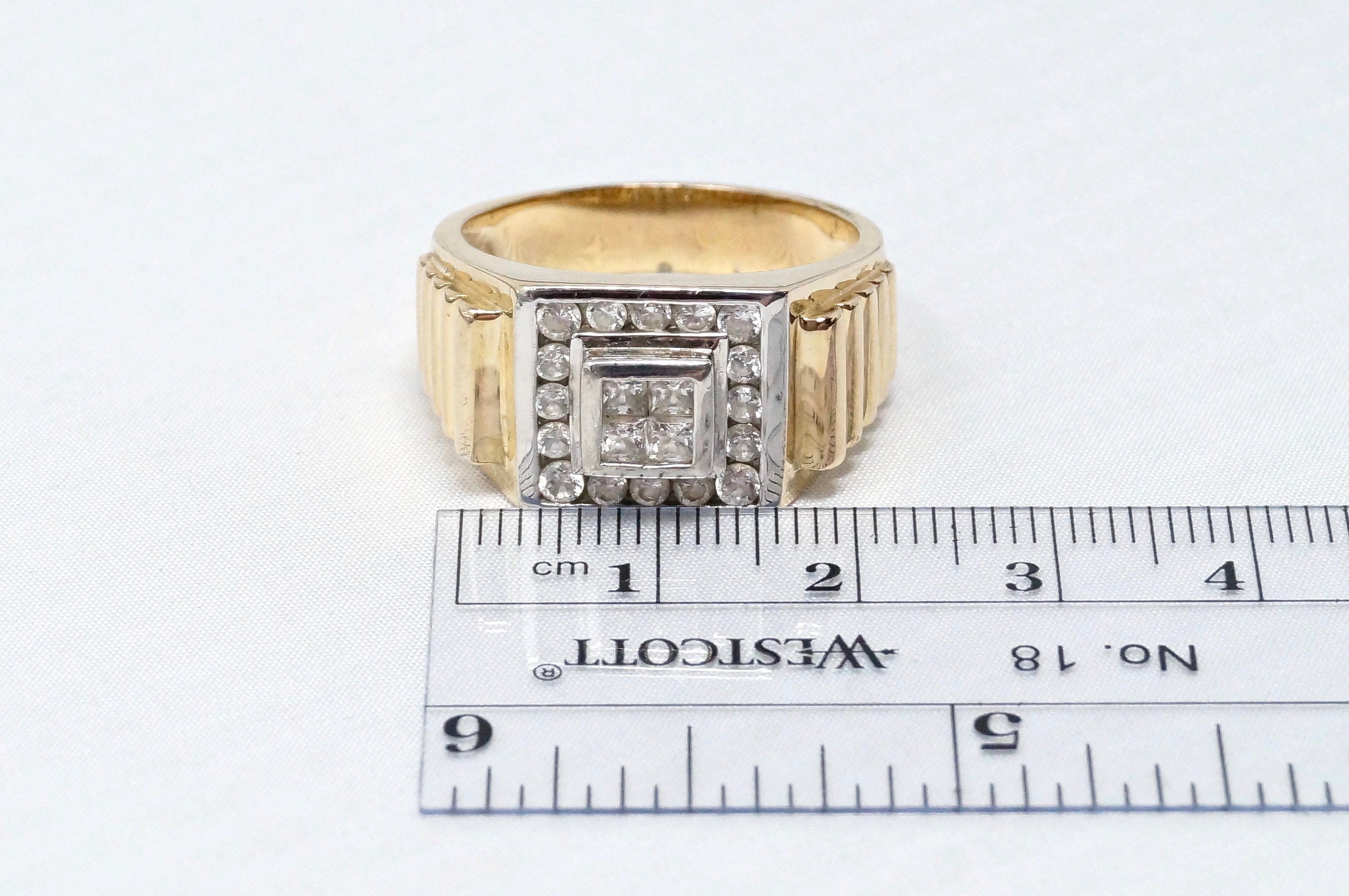 Vintage High End Fashion Gold Vermeil Cubic Zirconia Sterling Silver Ring Sz 11