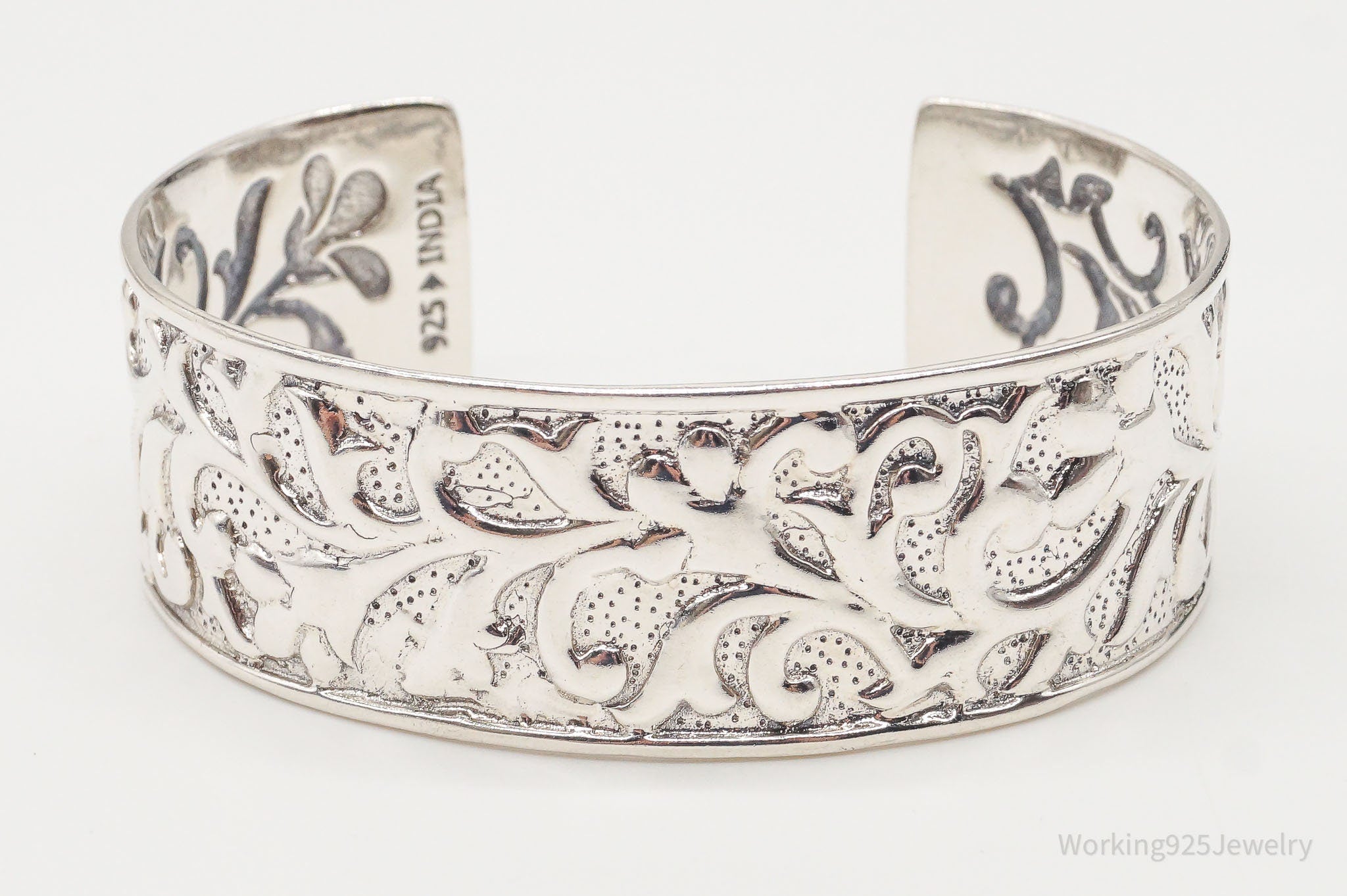 Vintage Designer Silpada Ahead Of The Curve Sterling Silver Cuff Bracelet