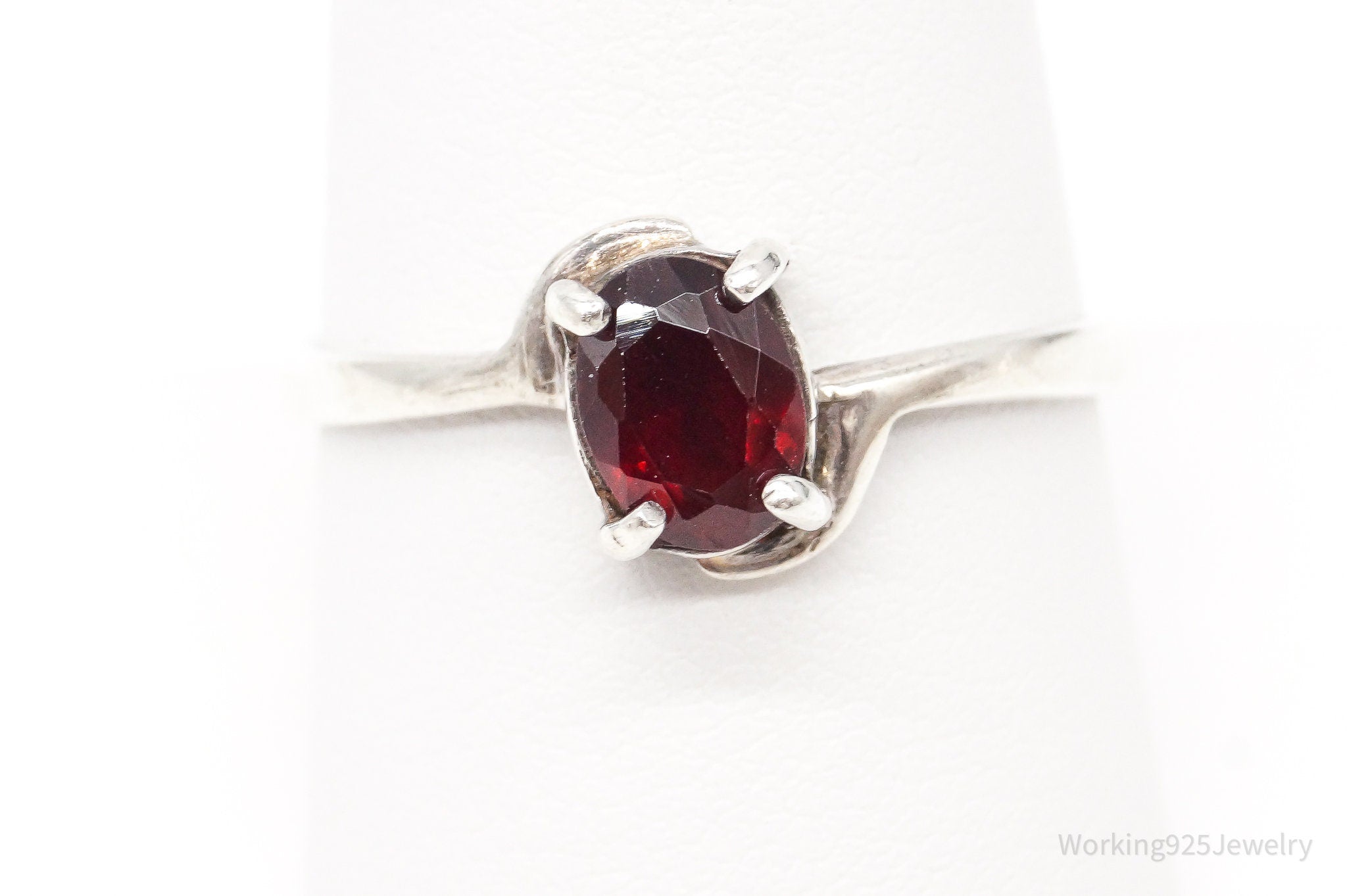 Vintage Garnet Sterling Silver Ring - Size 9