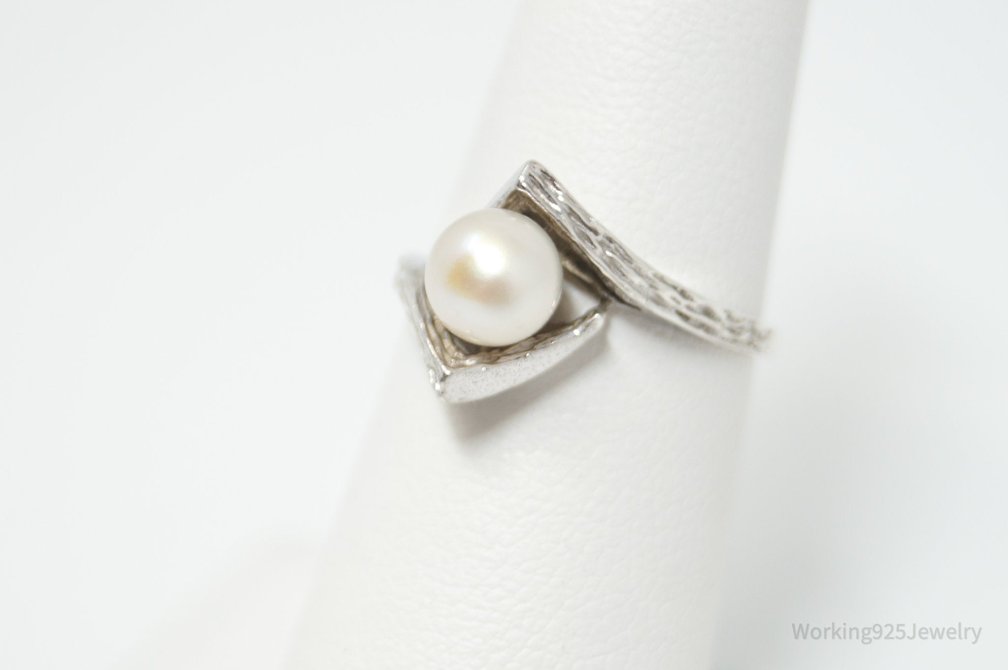 Vintage Designer Urata Art Deco Faux Pearl Sterling Silver Ring - Size 6.25