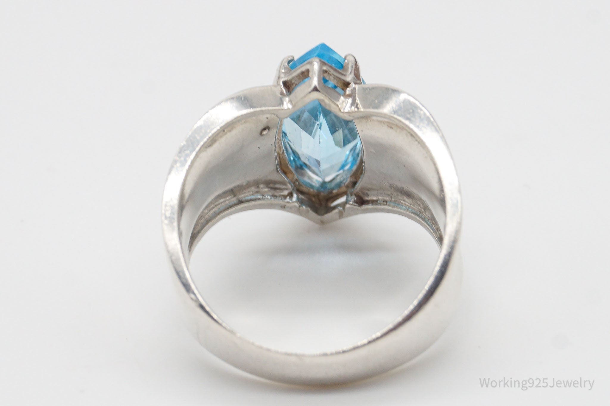 Vintage Blue Topaz Sterling Silver Ring - Size 7