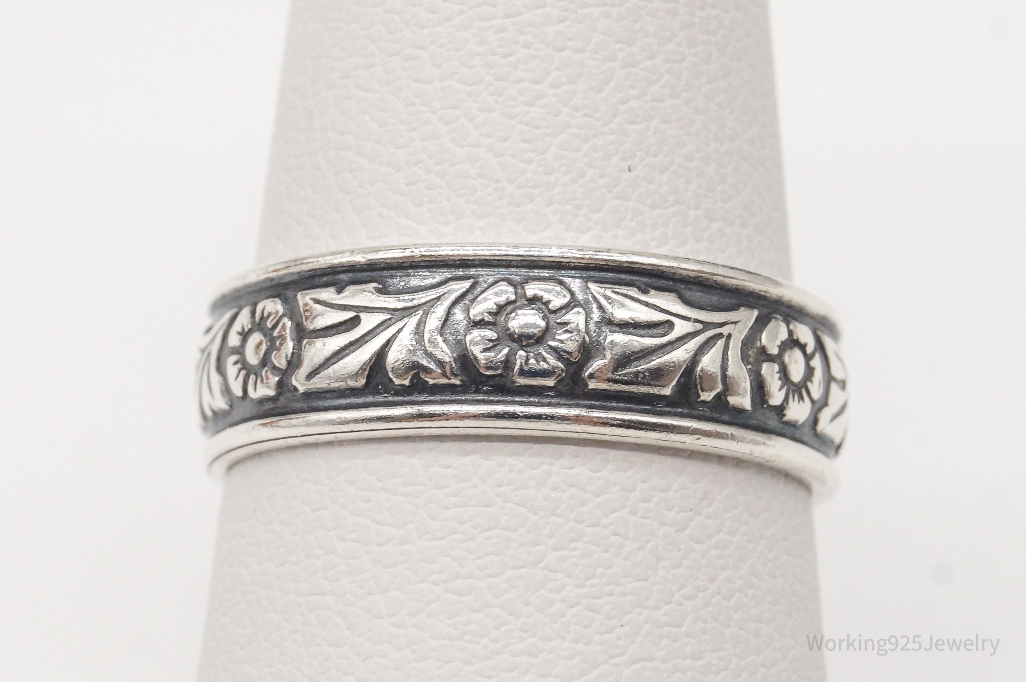 Vintage Designer WMCO Flowers Pattern Sterling Silver Band Ring - Size 7.75