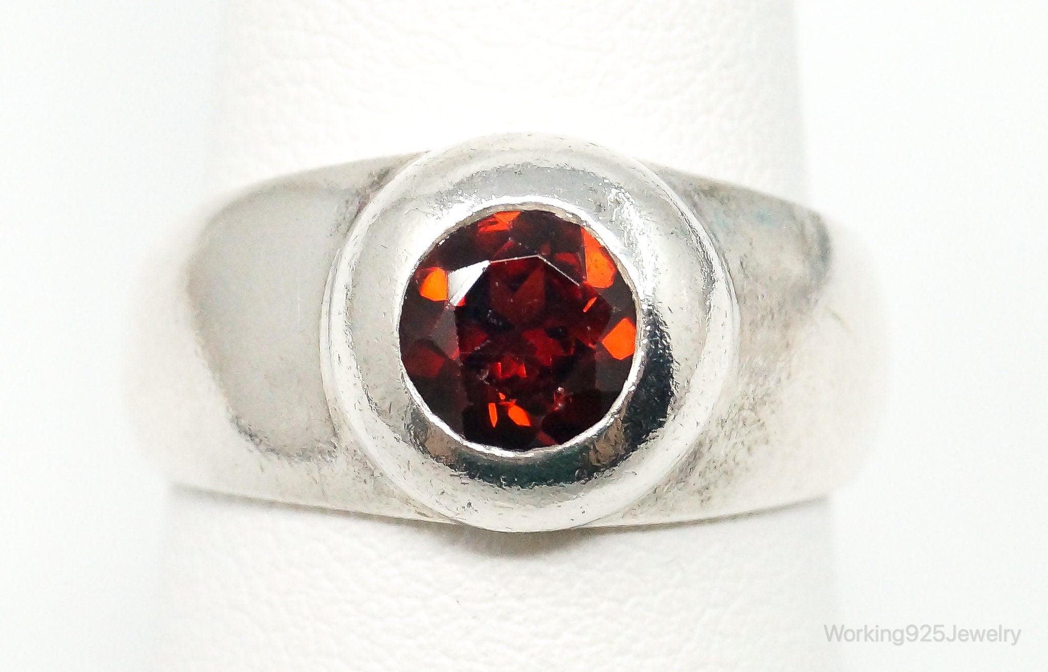 Vintage Garnet Sterling Silver Ring - Size 7.25