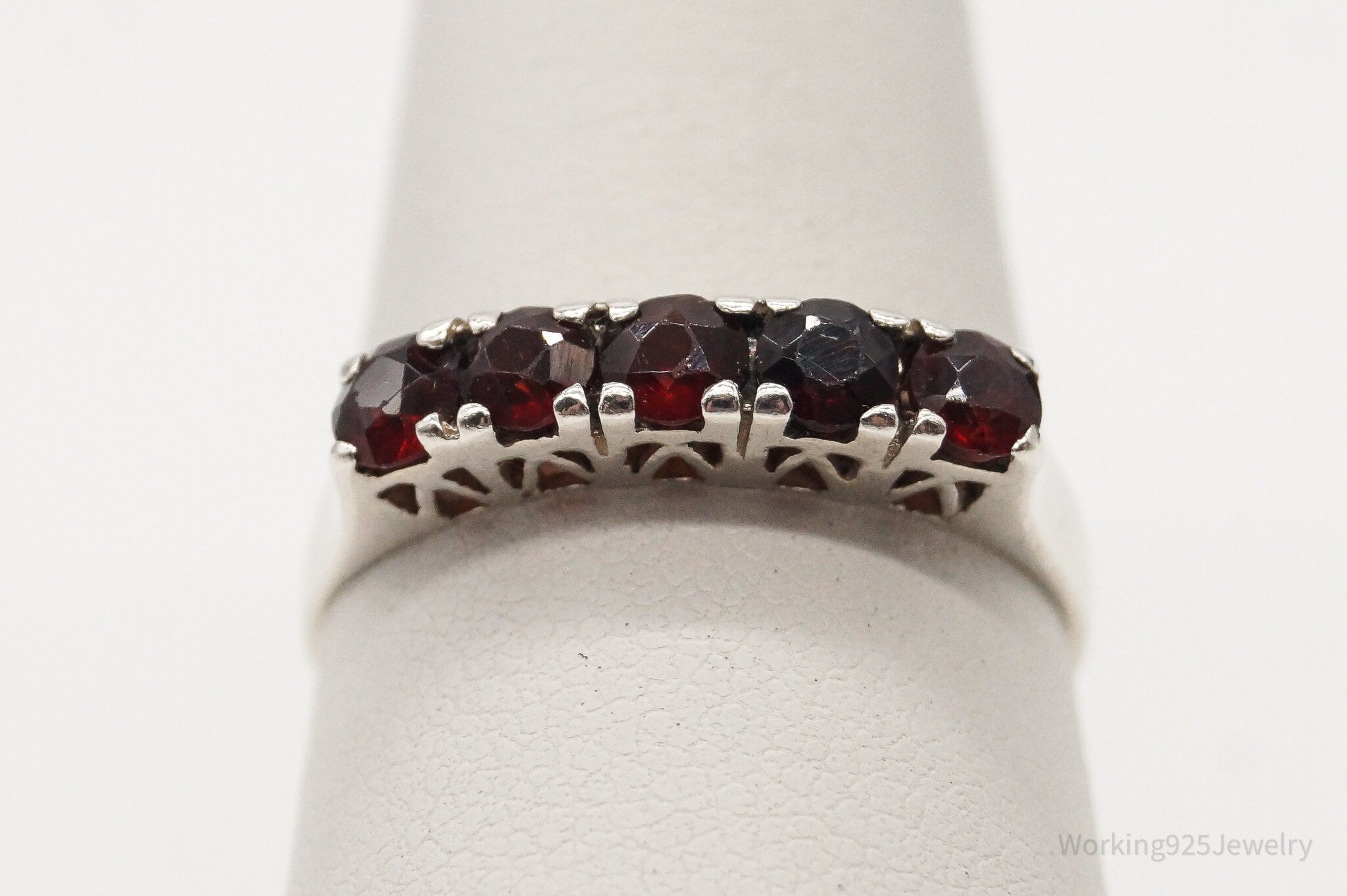 Vintage Garnet Sterling Silver Ring - Size 8.25