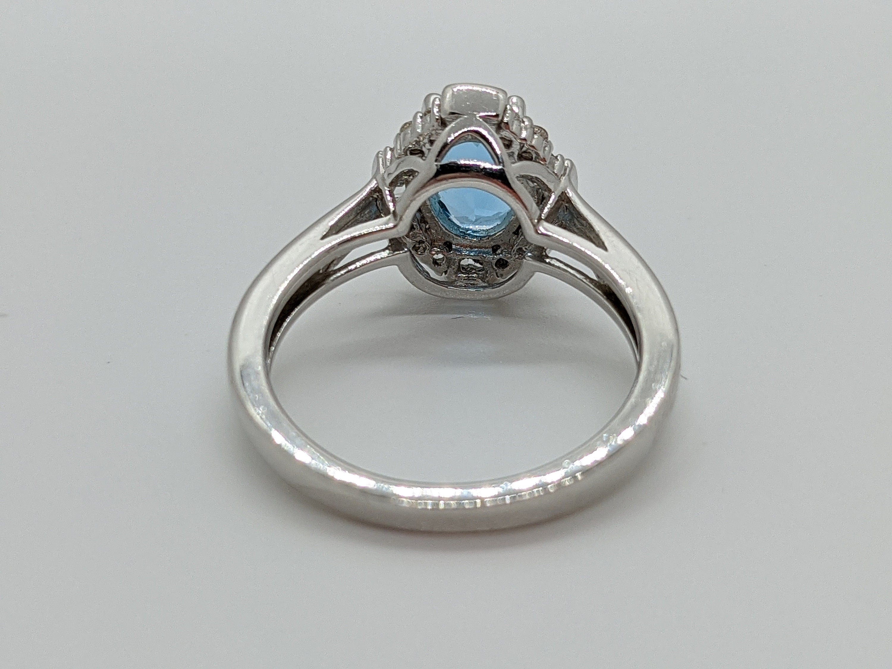 Vintage Designer PM Oval Blue Topaz Cubic Zirconia Sterling Silver Ring Size 7