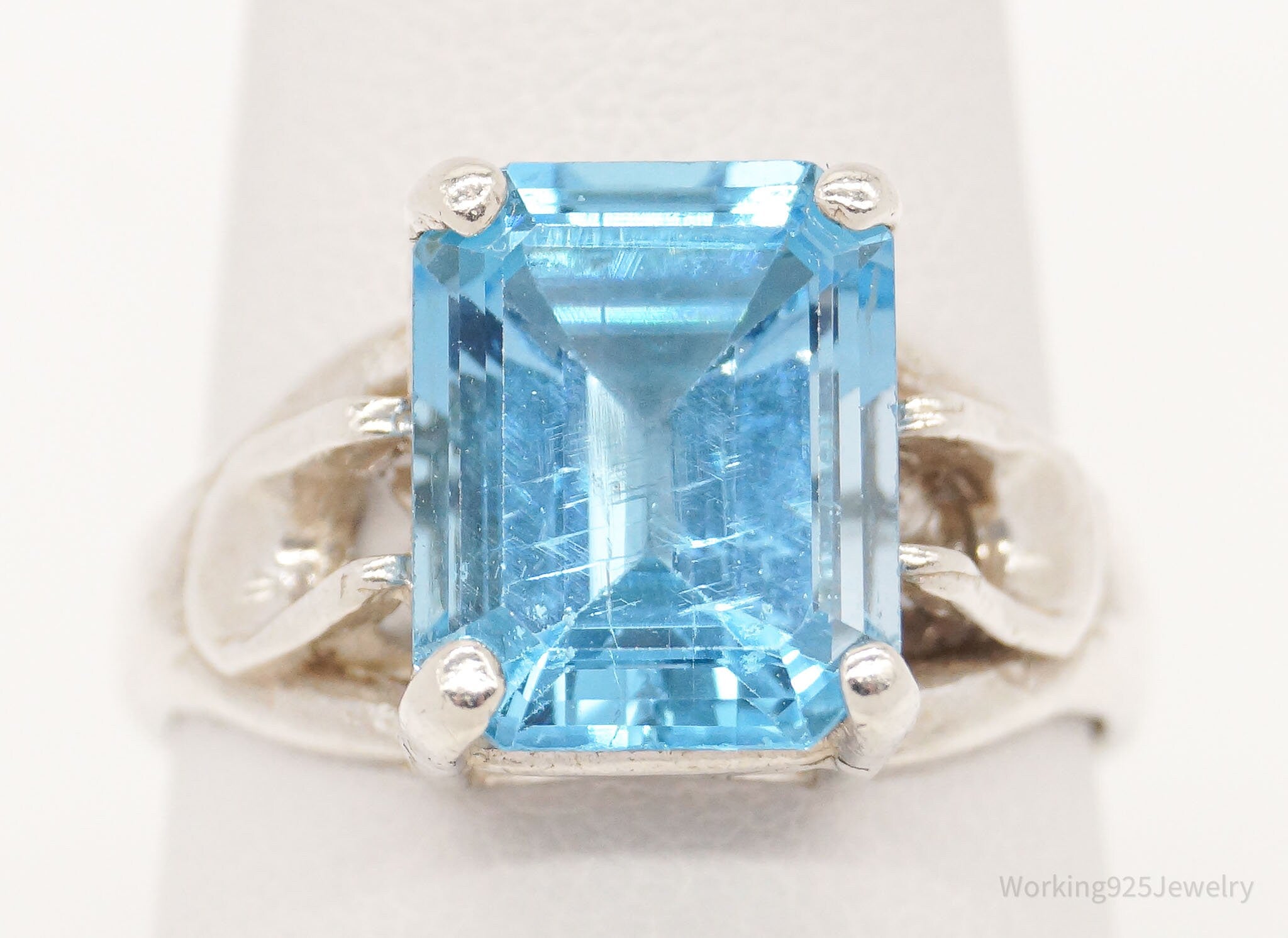 Vintage Blue Topaz Sterling Silver Ring - Size 8